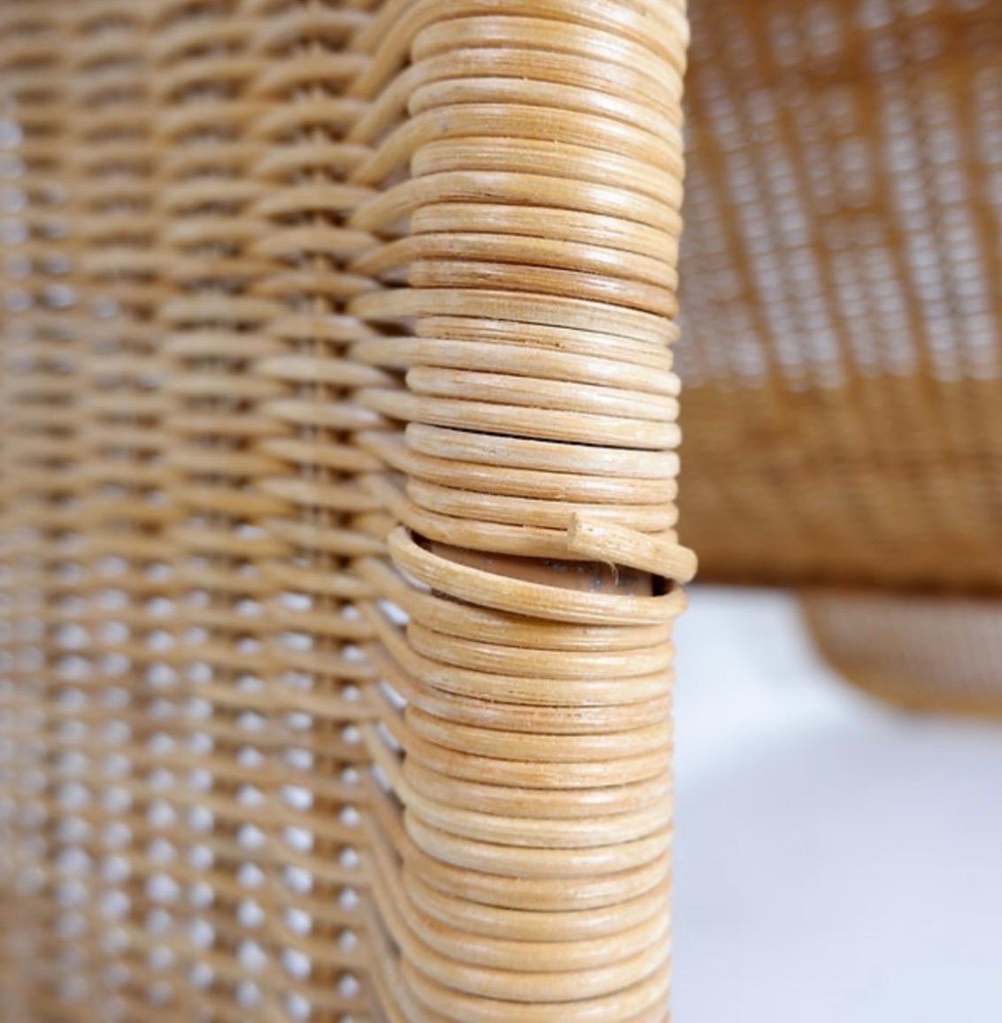 Rattan and wickers Longue Chair For Sale 3