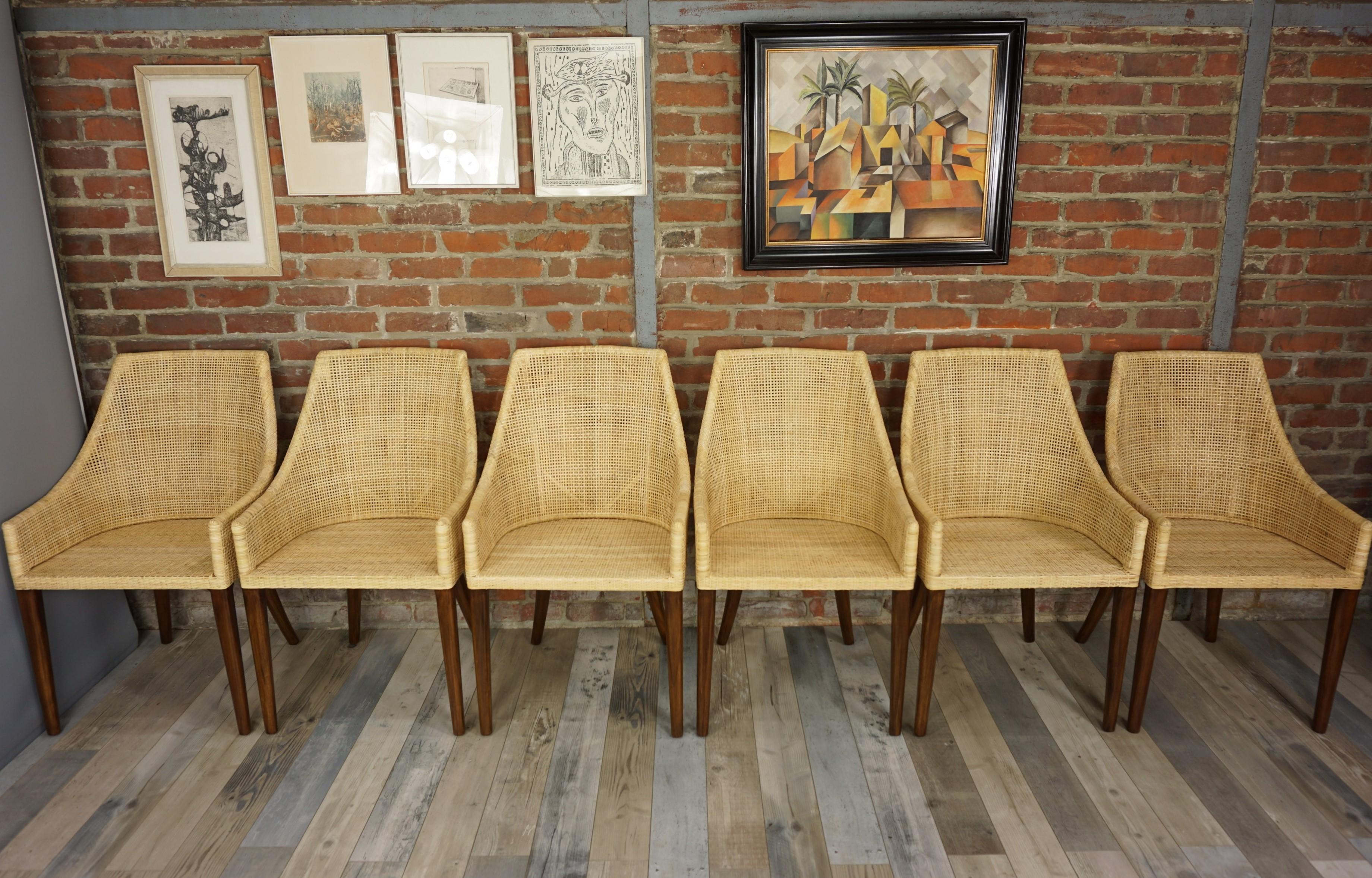 Set aus sechs Esszimmerstühlen aus Rattan und Holz, französisches Design im Angebot 8