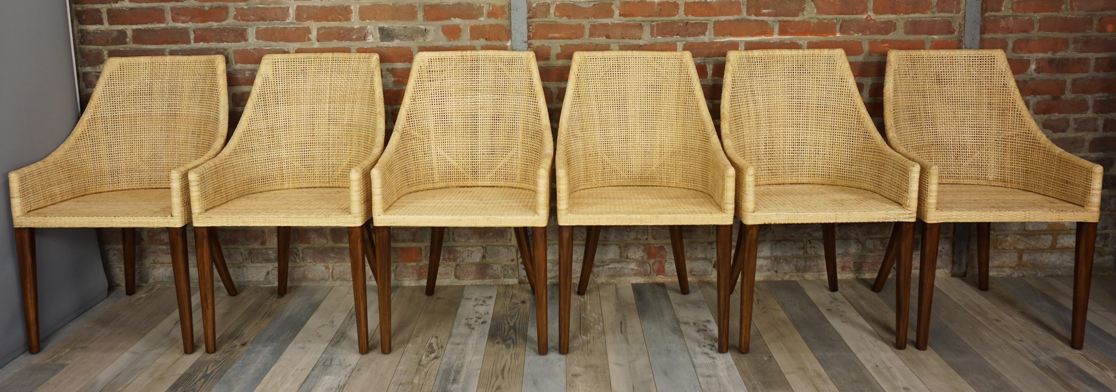 Rattan and Wooden Set of Six Dining Chairs French Design For Sale 12