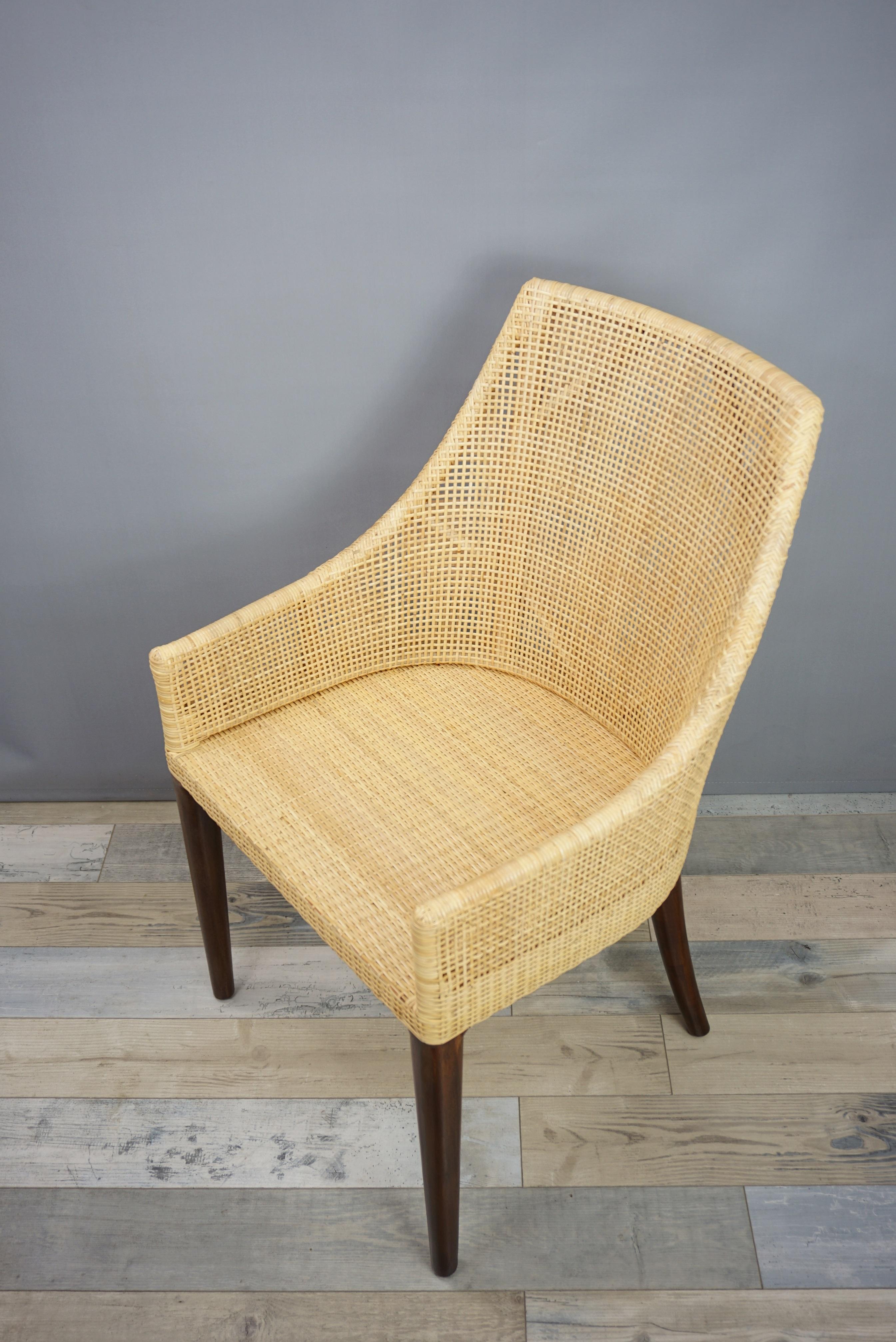 Set aus sechs Esszimmerstühlen aus Rattan und Holz, französisches Design im Angebot 12