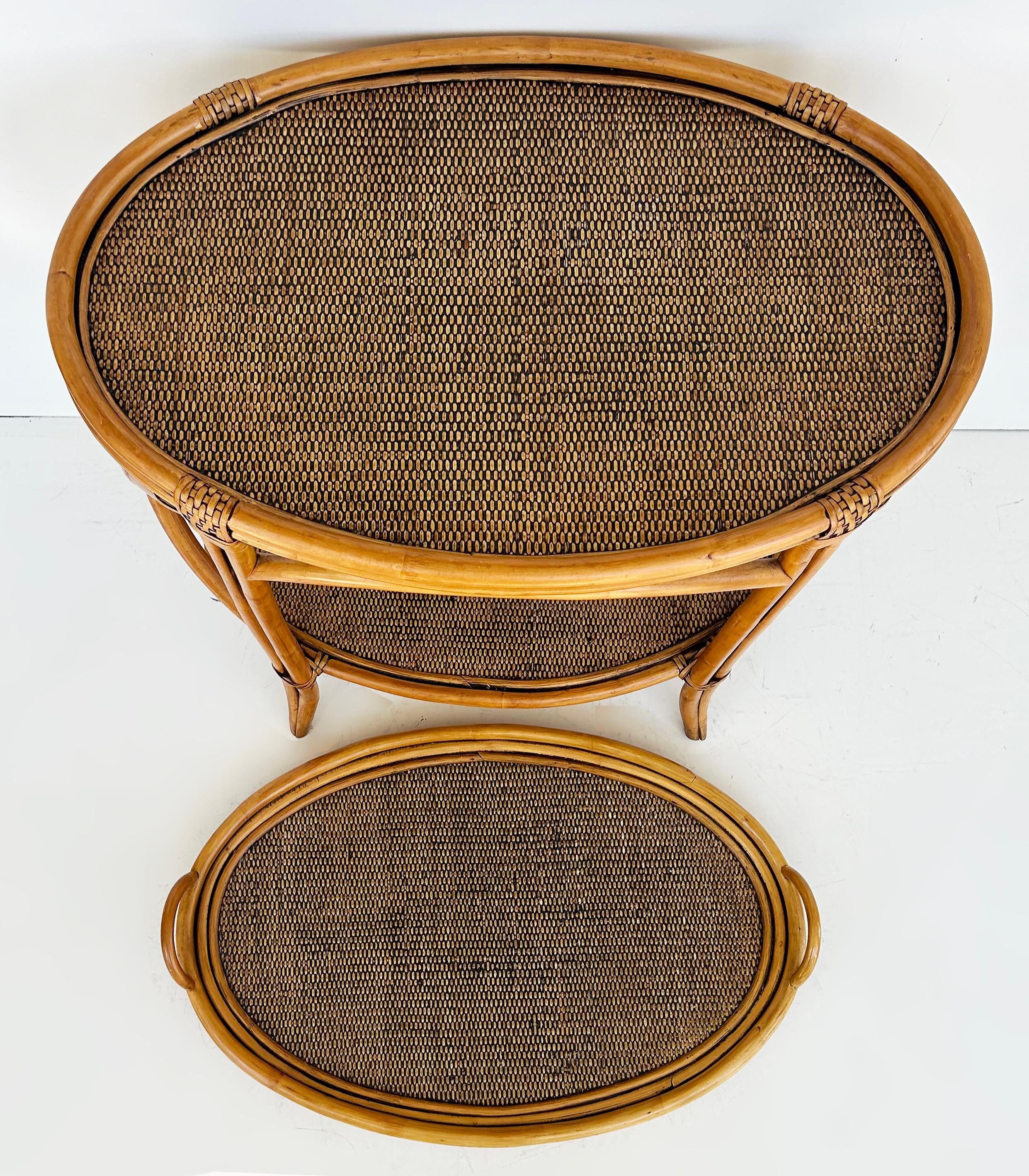 20th Century Rattan and Woven Grasscloth Oval Removable Tray Top Table  For Sale