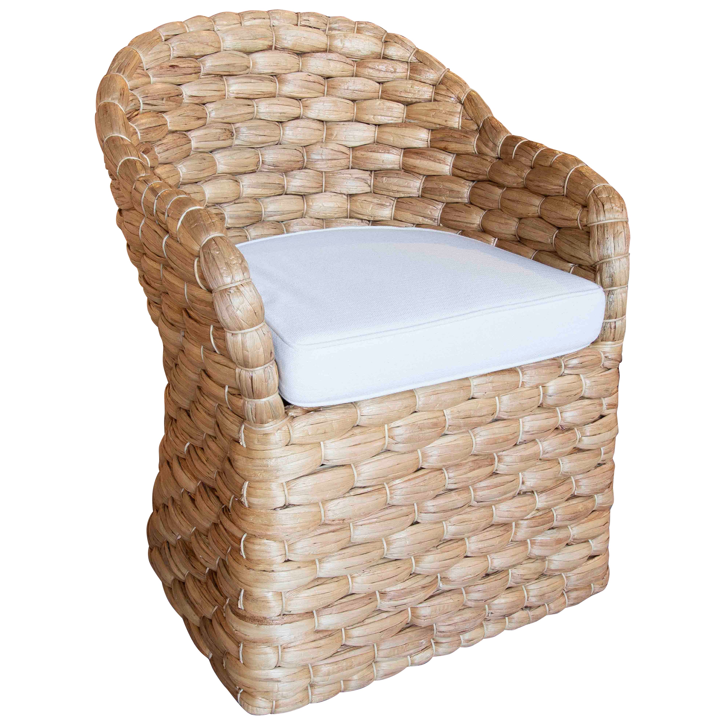 Fauteuil en rotin avec dossier et coussin en blanc