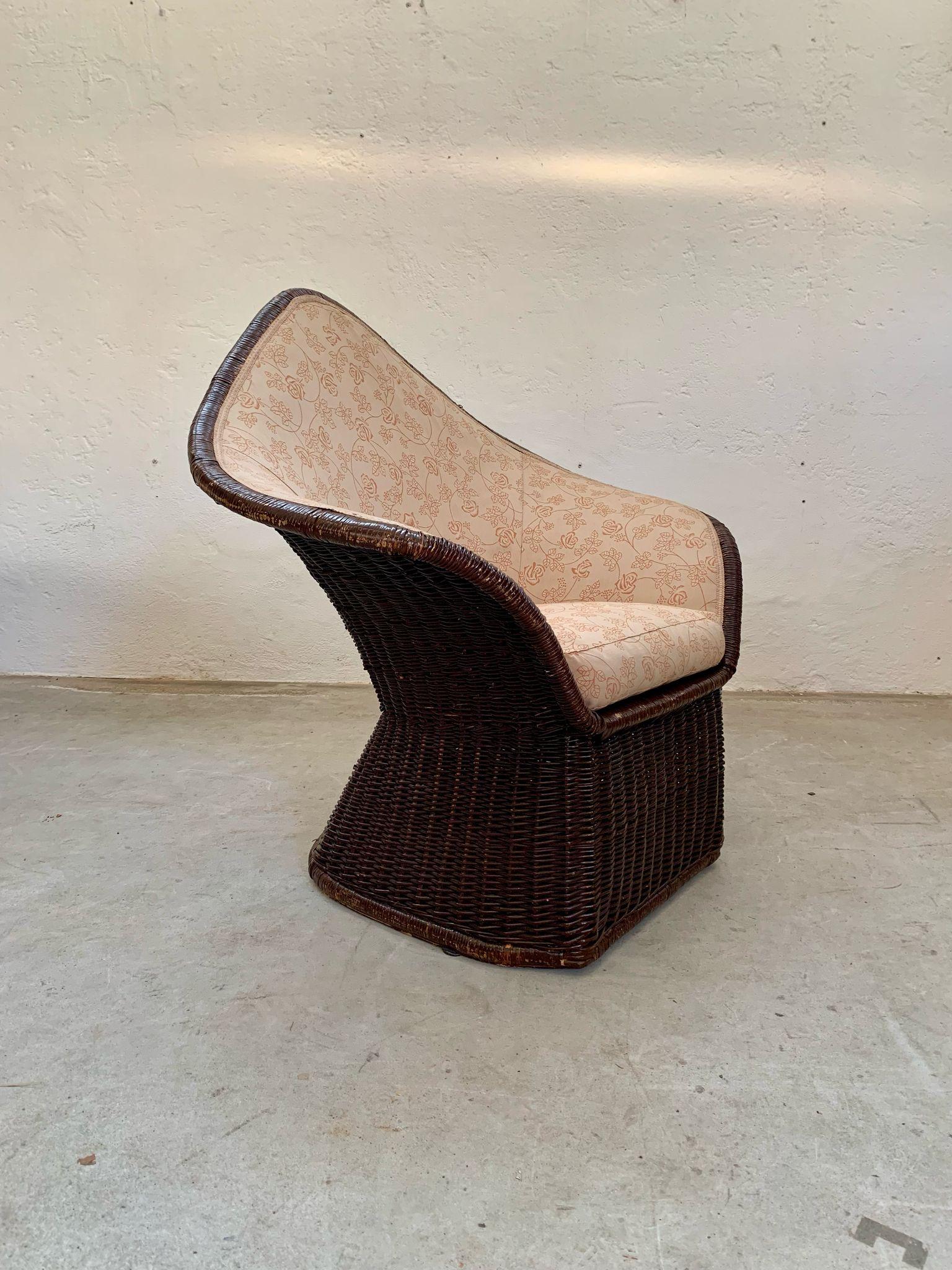 Mid-20th Century Fauteuil en rotin avec rembourrage en tissu, Italie, années 1960 en vente