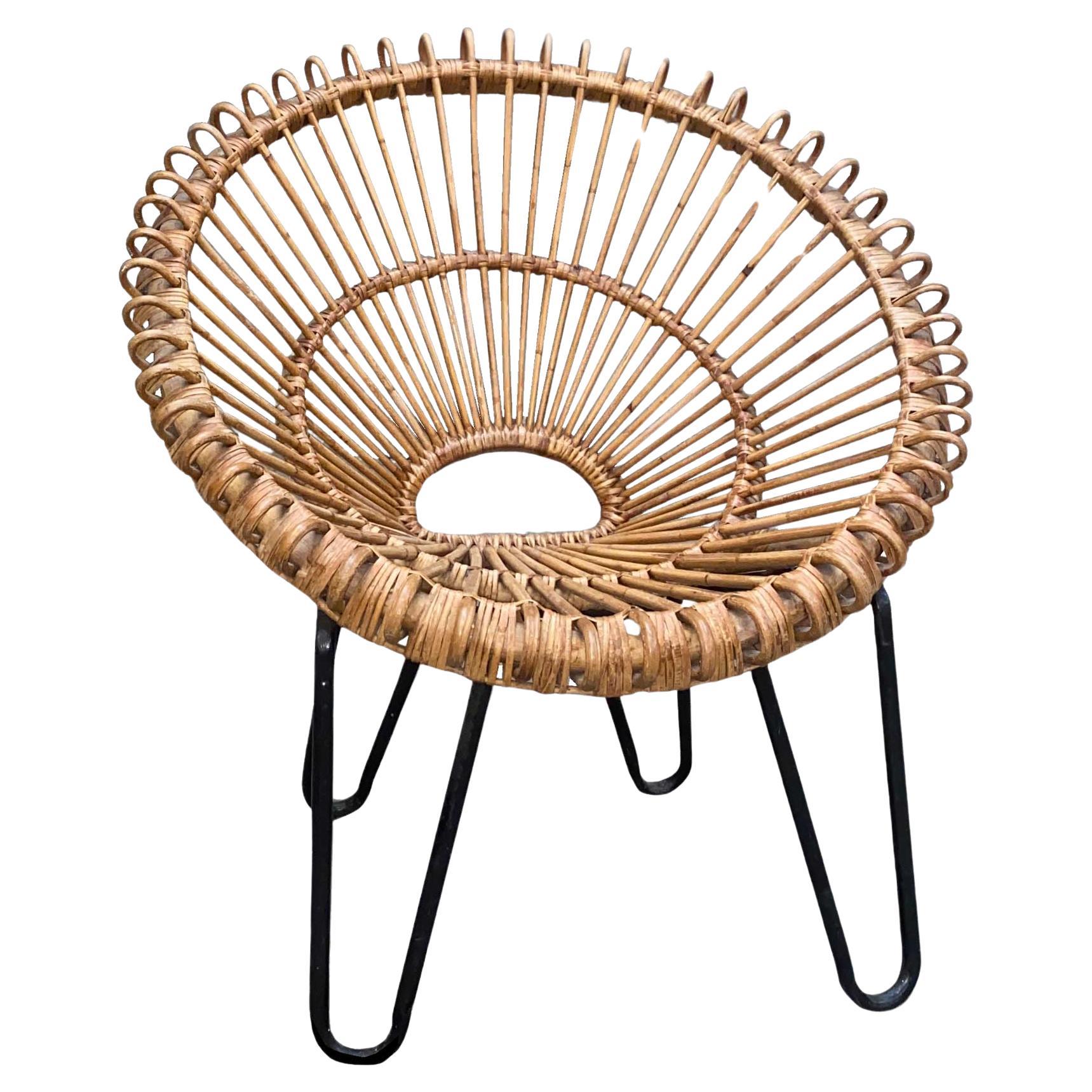 Rattan armchair with metal base attributed to Franco Albini circa  For Sale