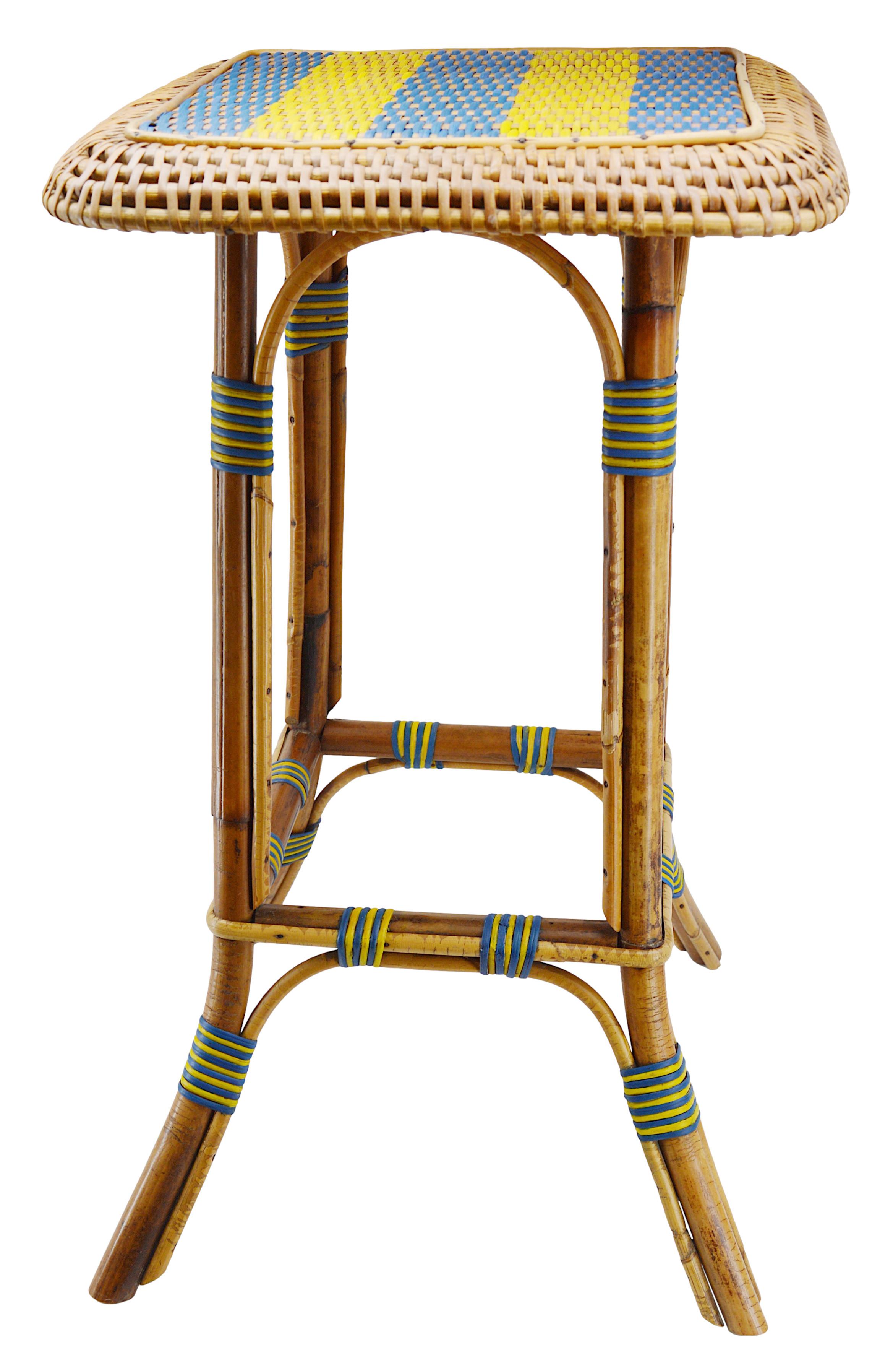 Art déco Table basse en rotin et bambou, début du 20e siècle en vente