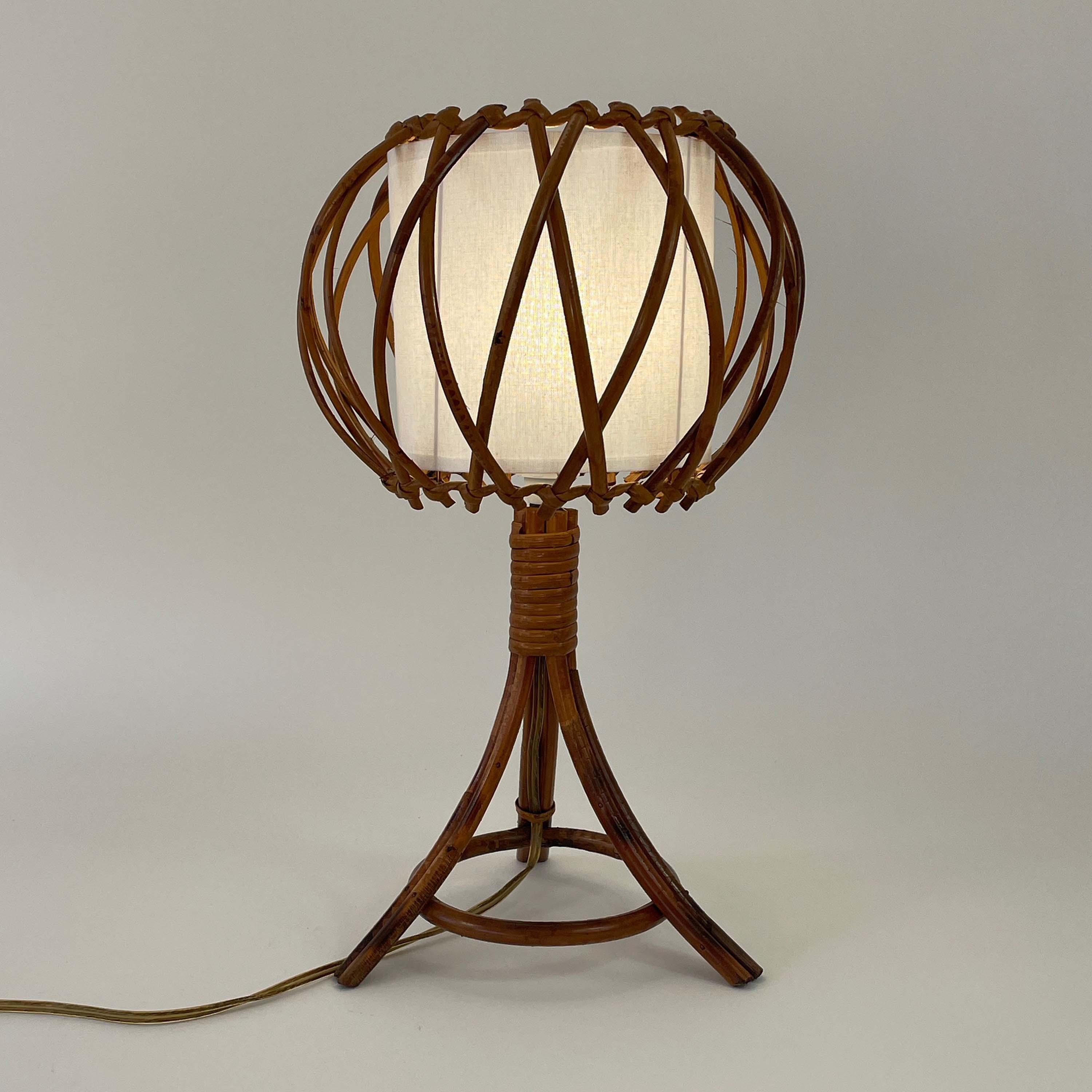 Mid-Century Modern Rattan Bamboo & Fabric Table Lamp, Louis SOGNOT France 1950s For Sale