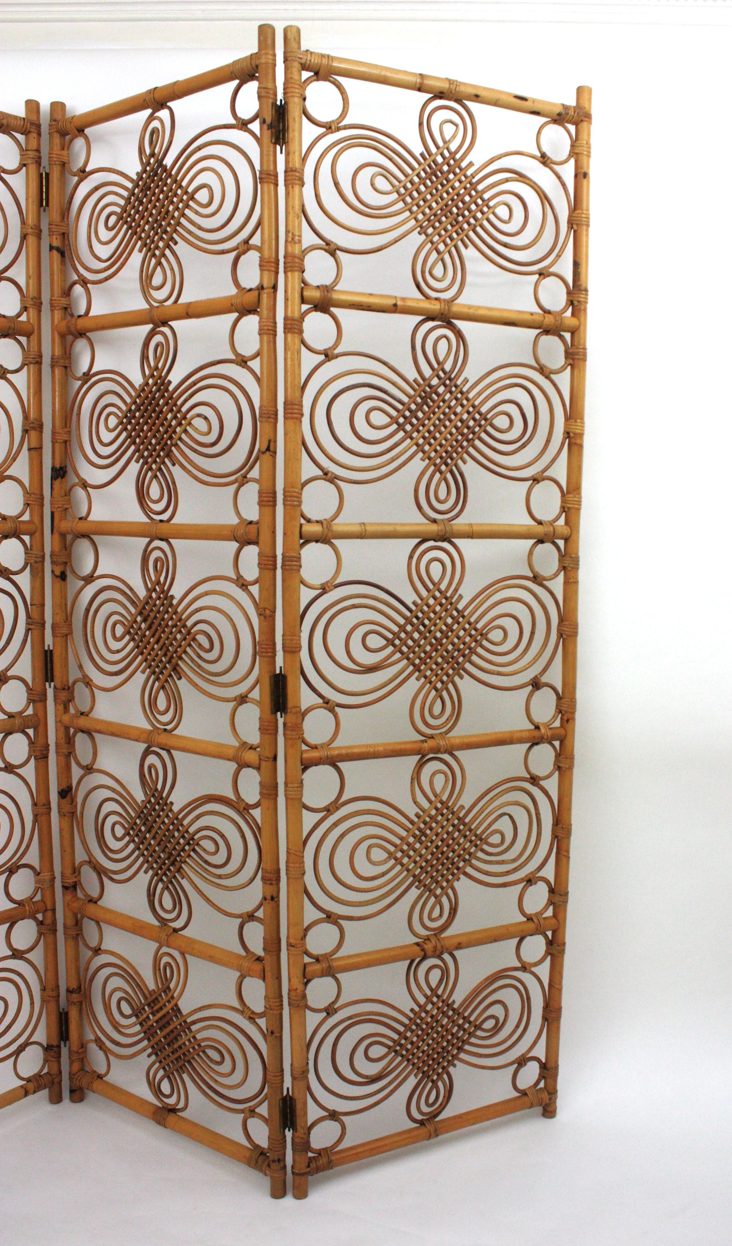Mid-Century Modern Rattan Bamboo Folding Screen Room Divider, 1960s For Sale