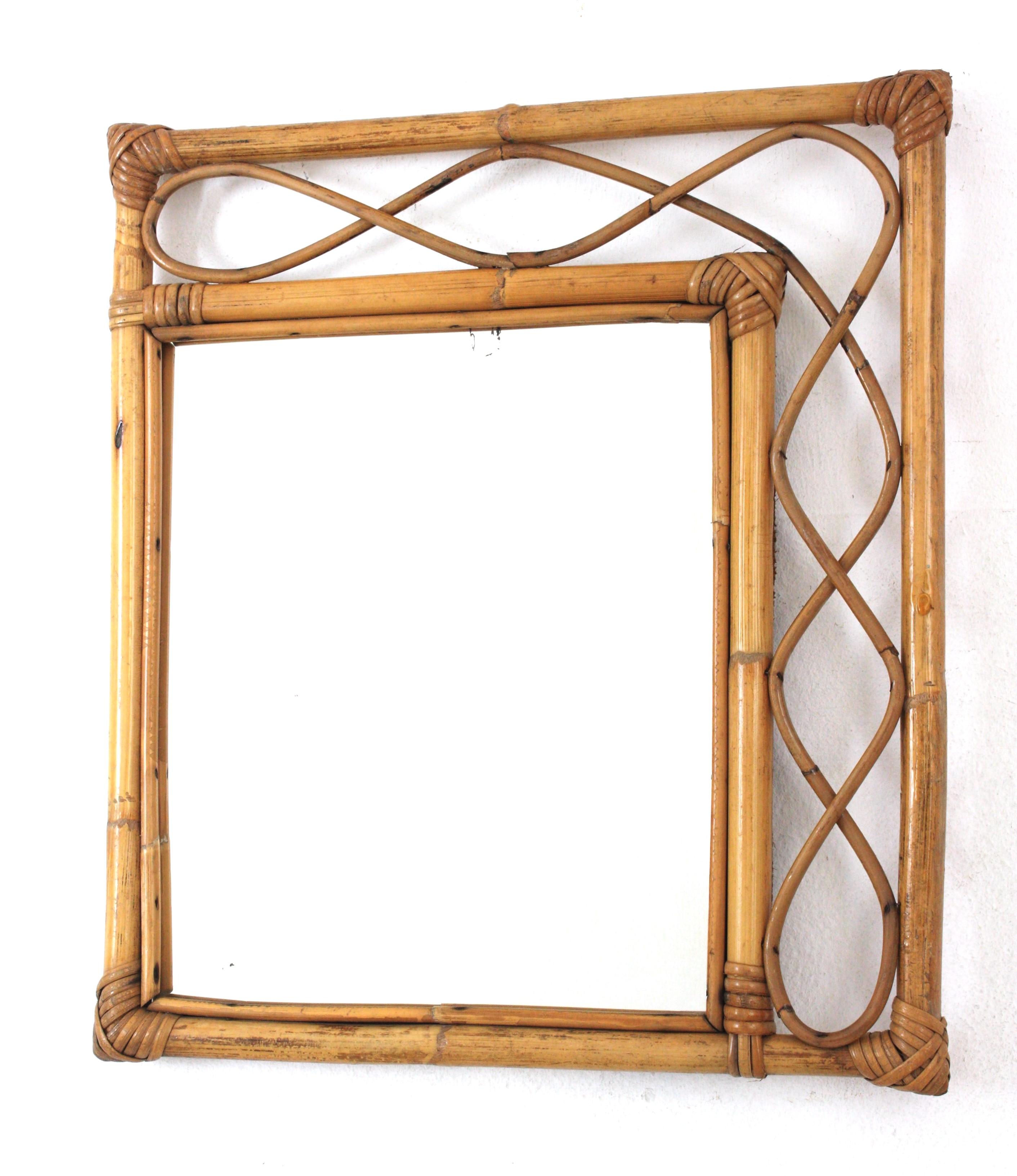 Rattan Bamboo Franco Albini Style Asymmetric Rectangular Mirror In Good Condition For Sale In Barcelona, ES