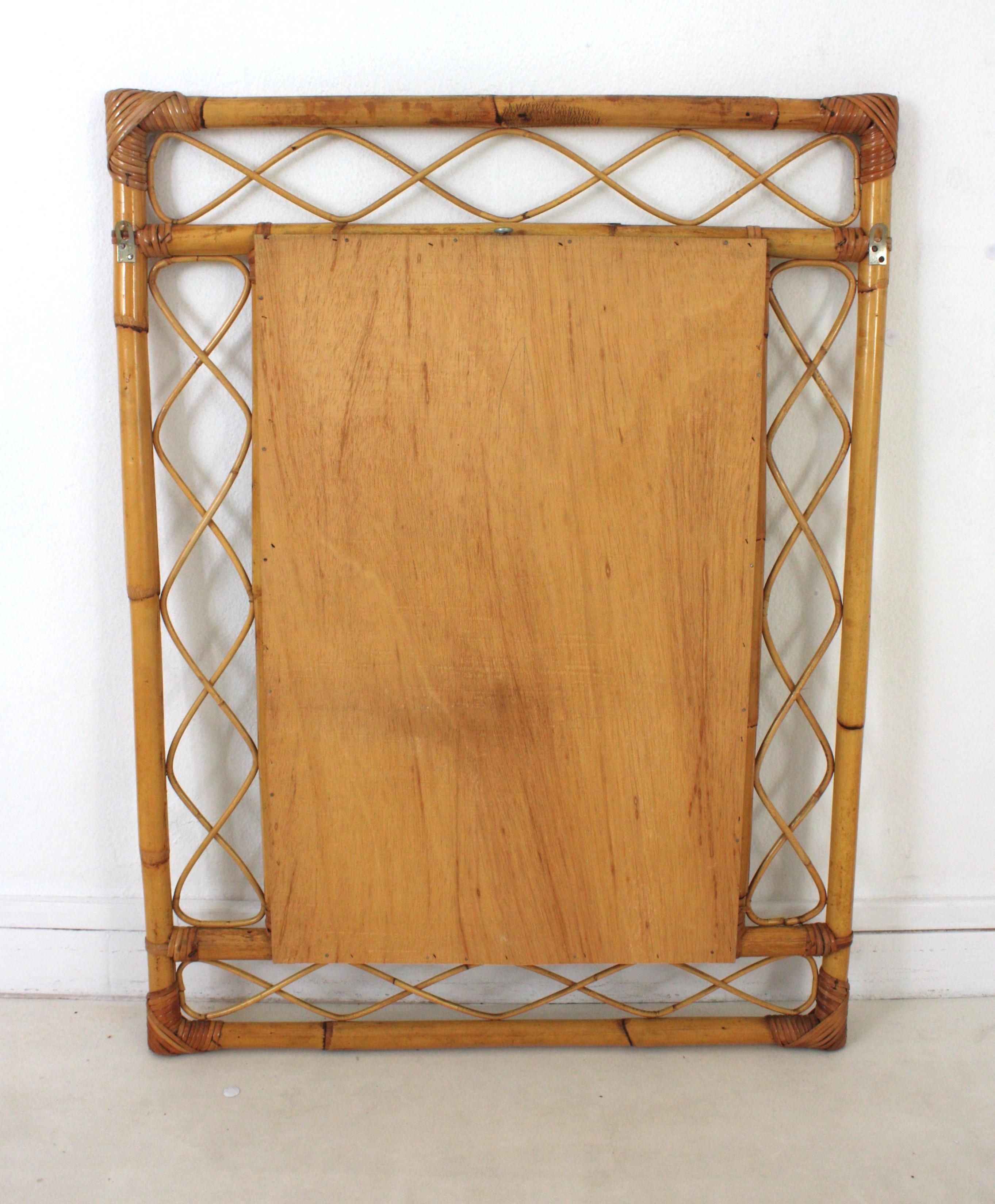 Miroir rectangulaire de style Franco Albini en rotin et bambou, années 1960  en vente 1