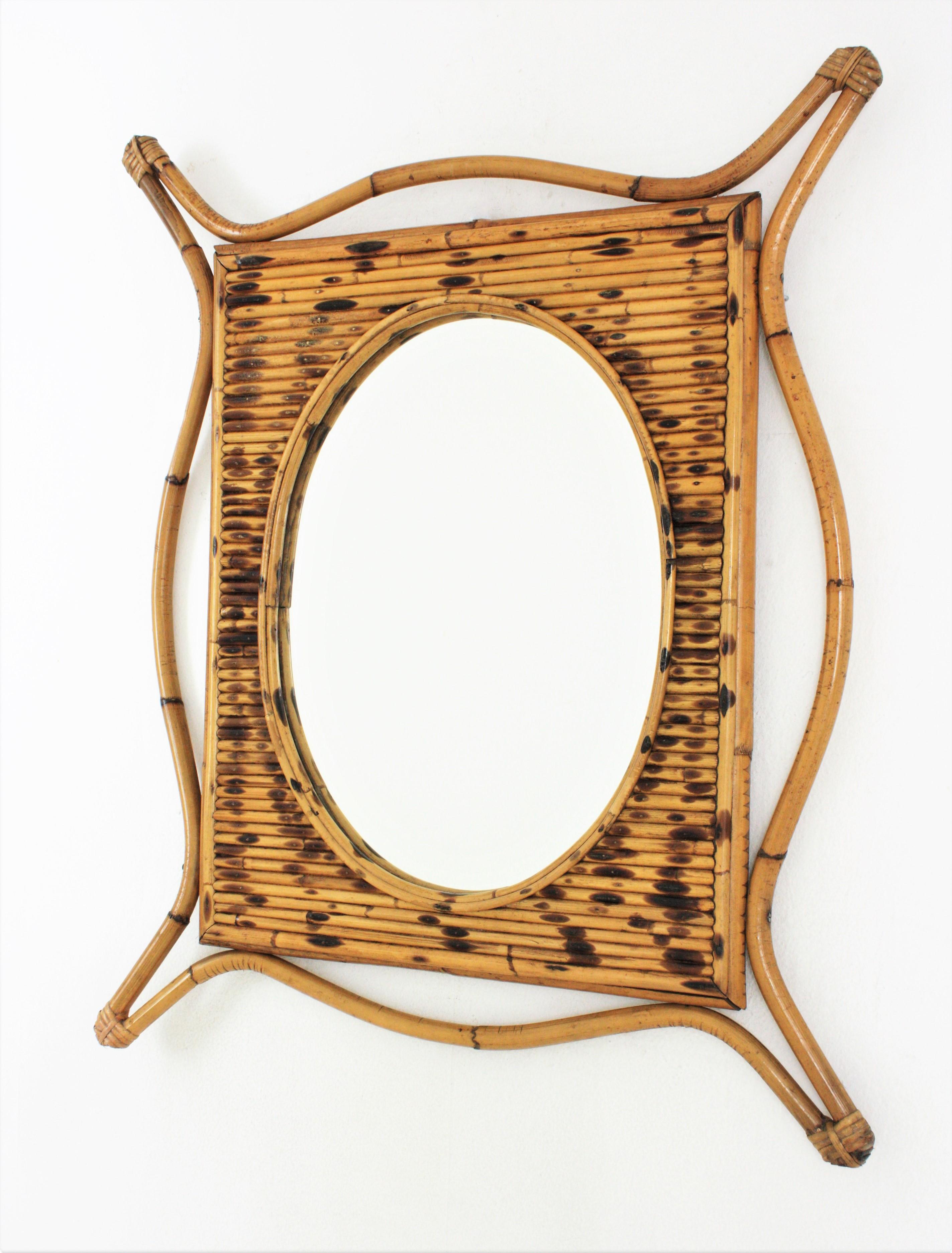 Rattan Bamboo Large Mirror with Split Reed Details, Spain, 1960s0s In Good Condition For Sale In Barcelona, ES