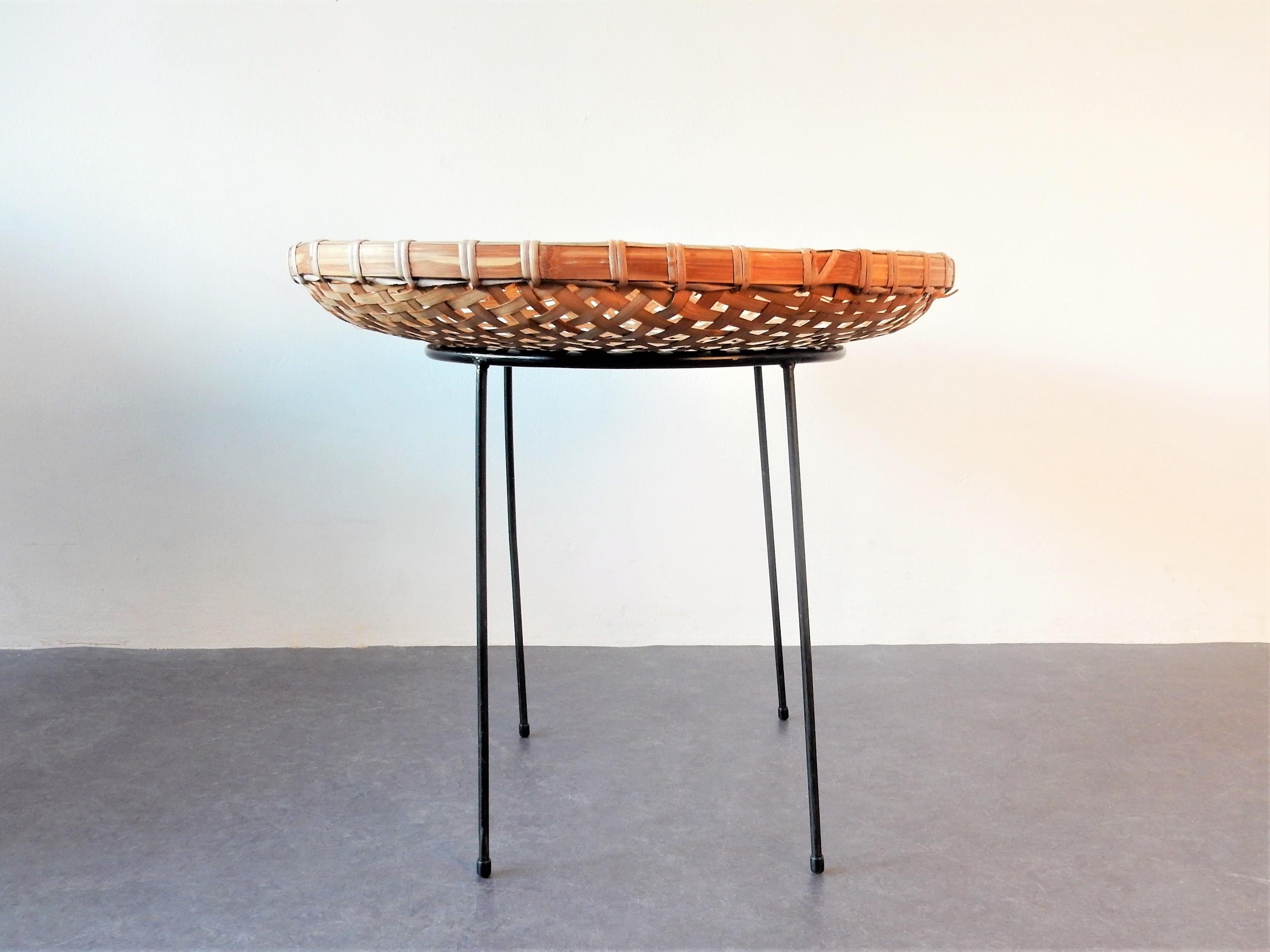 Mid-20th Century Rattan Bamboo Magazine Basket Stand by Artimeta, the Netherlands 1960s For Sale