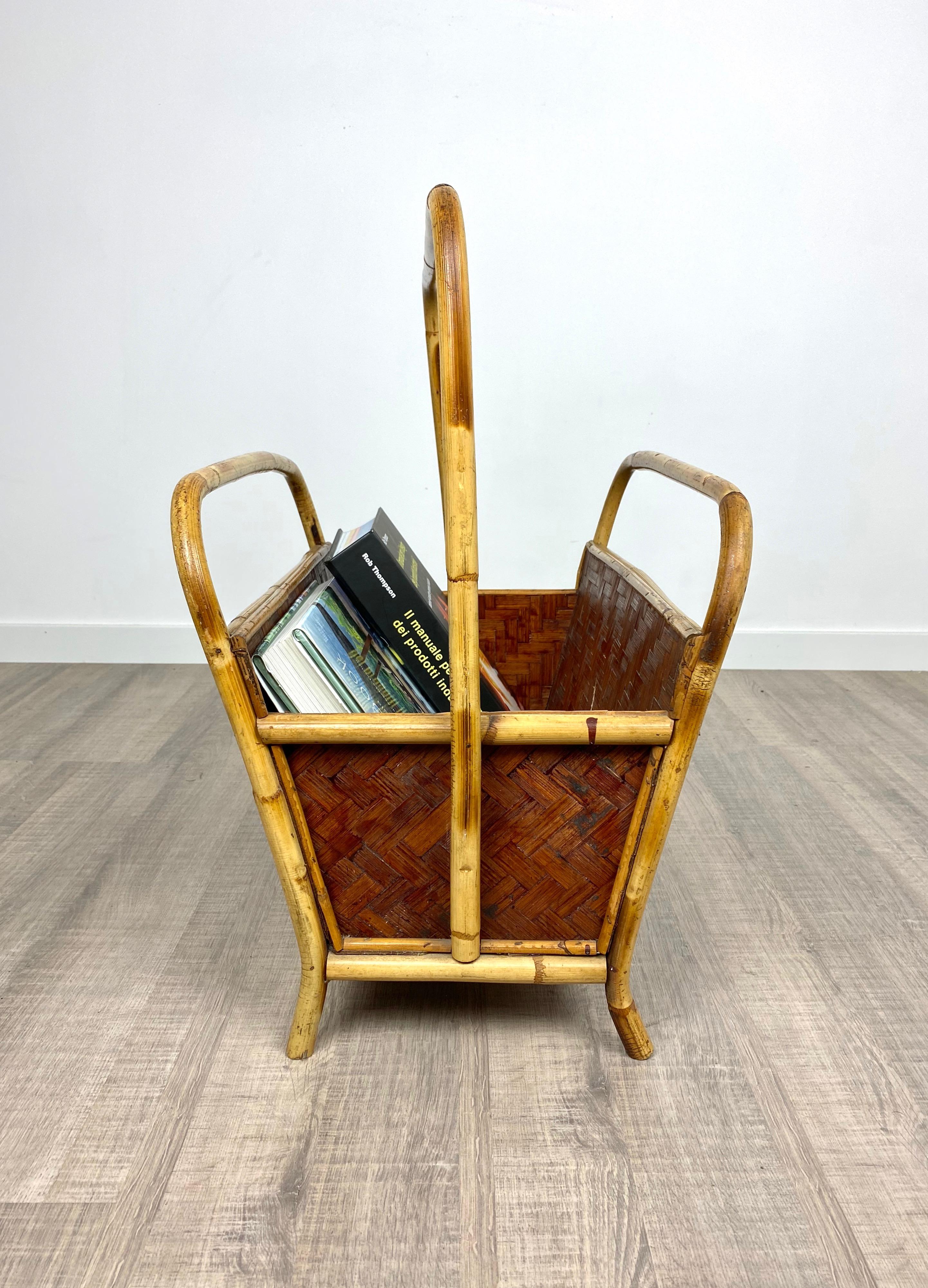 Rattan and Bamboo Magazine Rack Italy 1960s Franco Albini Style For Sale 2