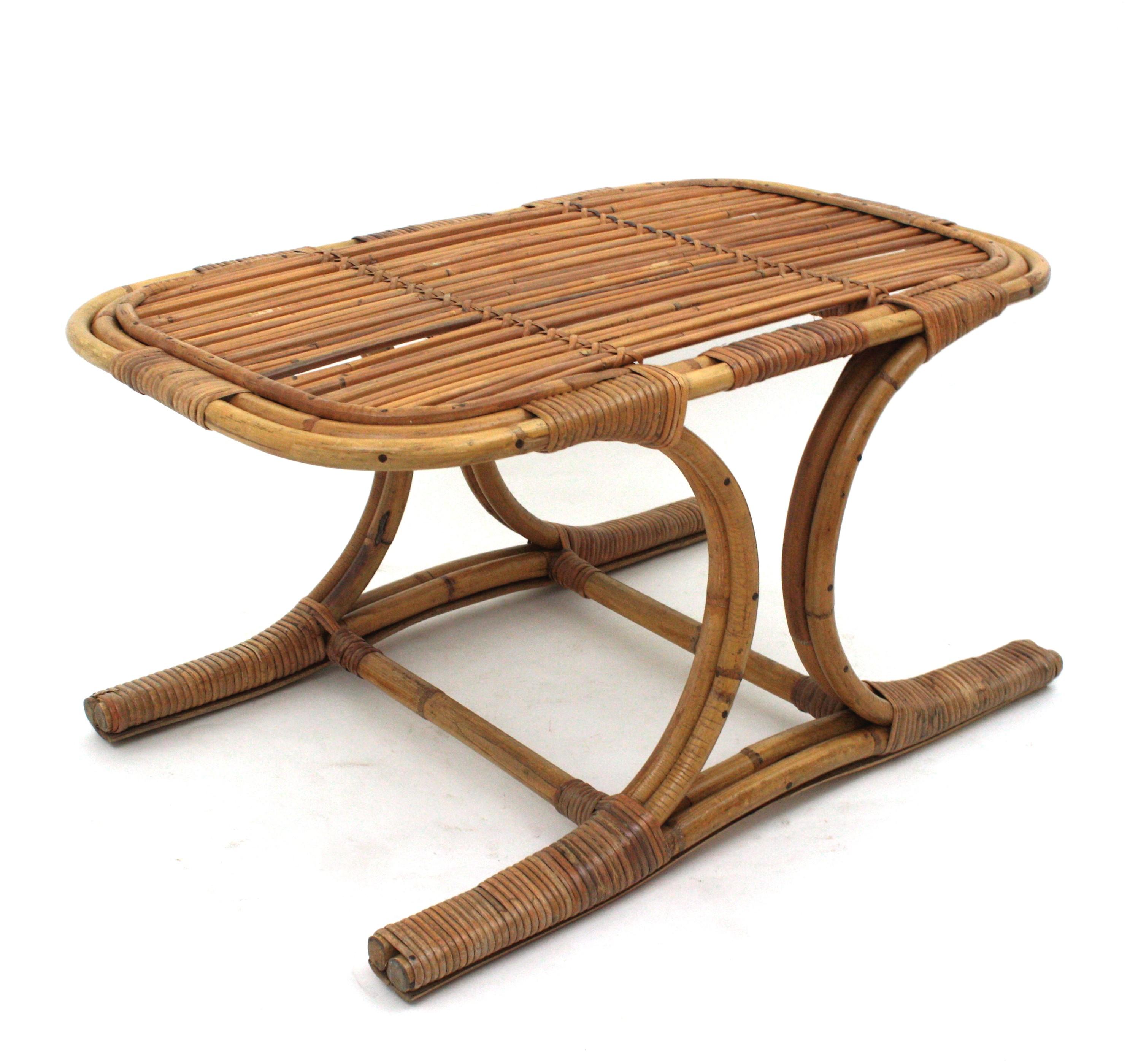 Rattan Bamboo Rectangular Coffee Table in the Style of Franco Albini For Sale 3