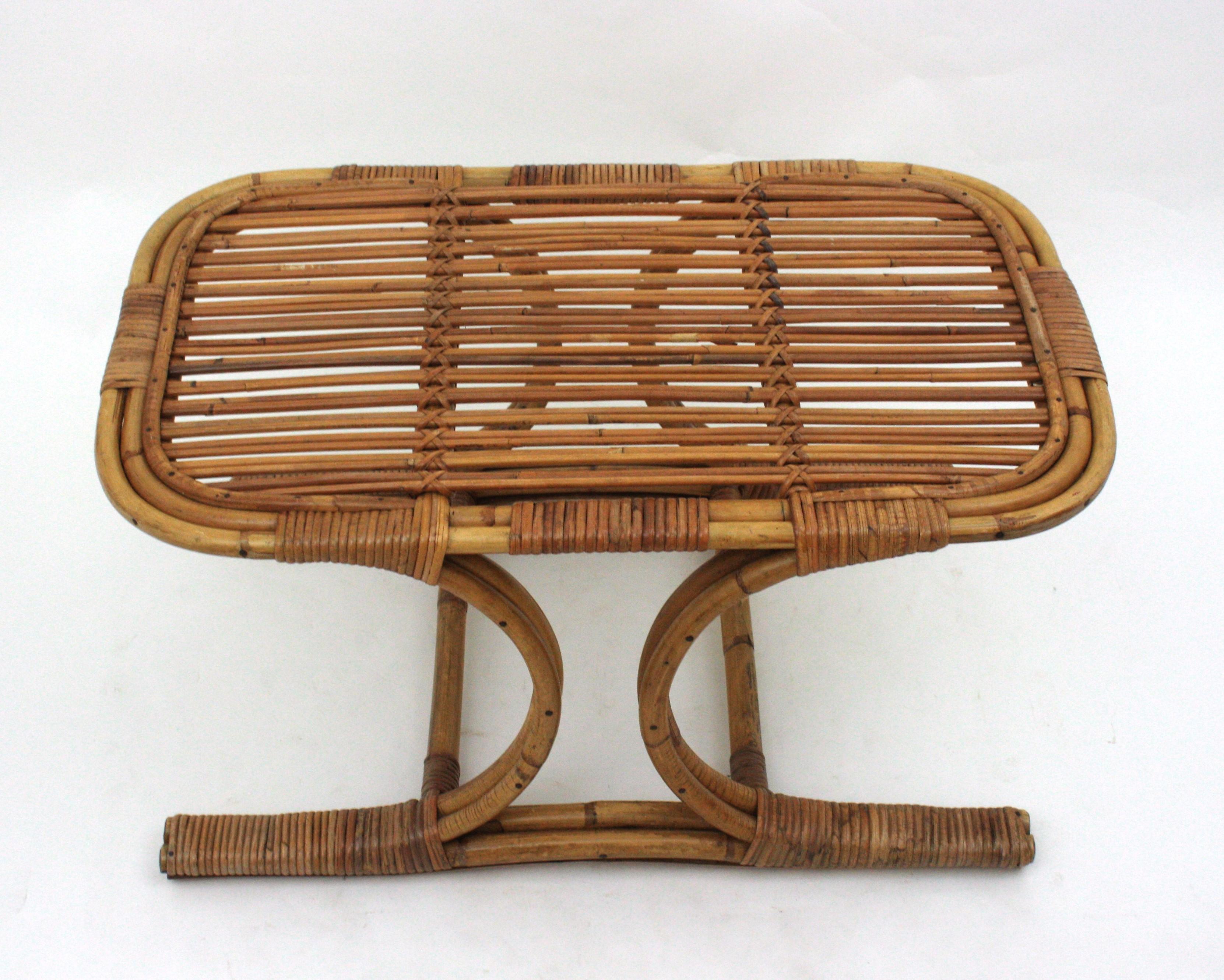 Rattan Bamboo Rectangular Coffee Table in the Style of Franco Albini In Good Condition For Sale In Barcelona, ES