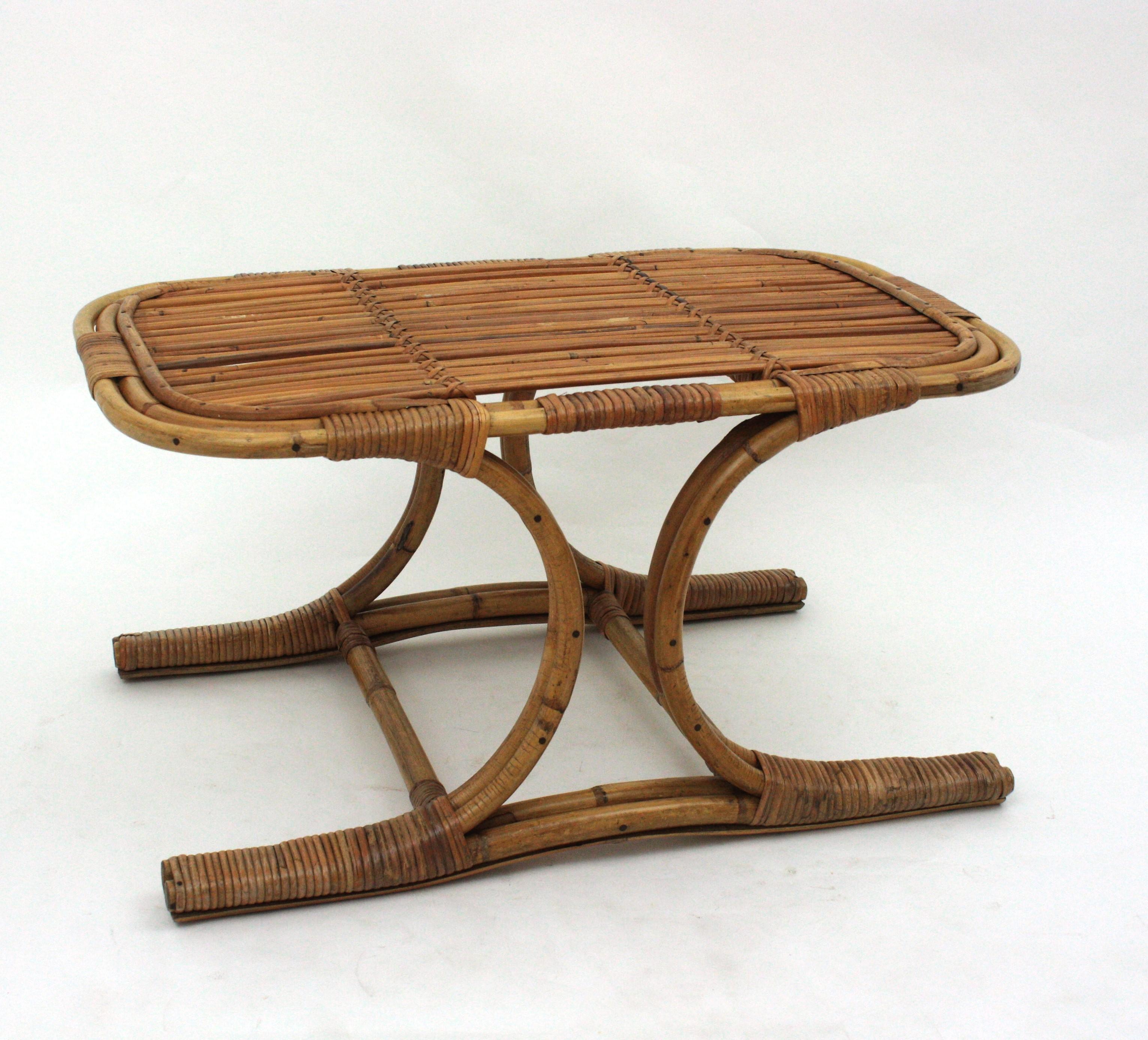 Rattan Bamboo Rectangular Coffee Table in the Style of Franco Albini For Sale 1