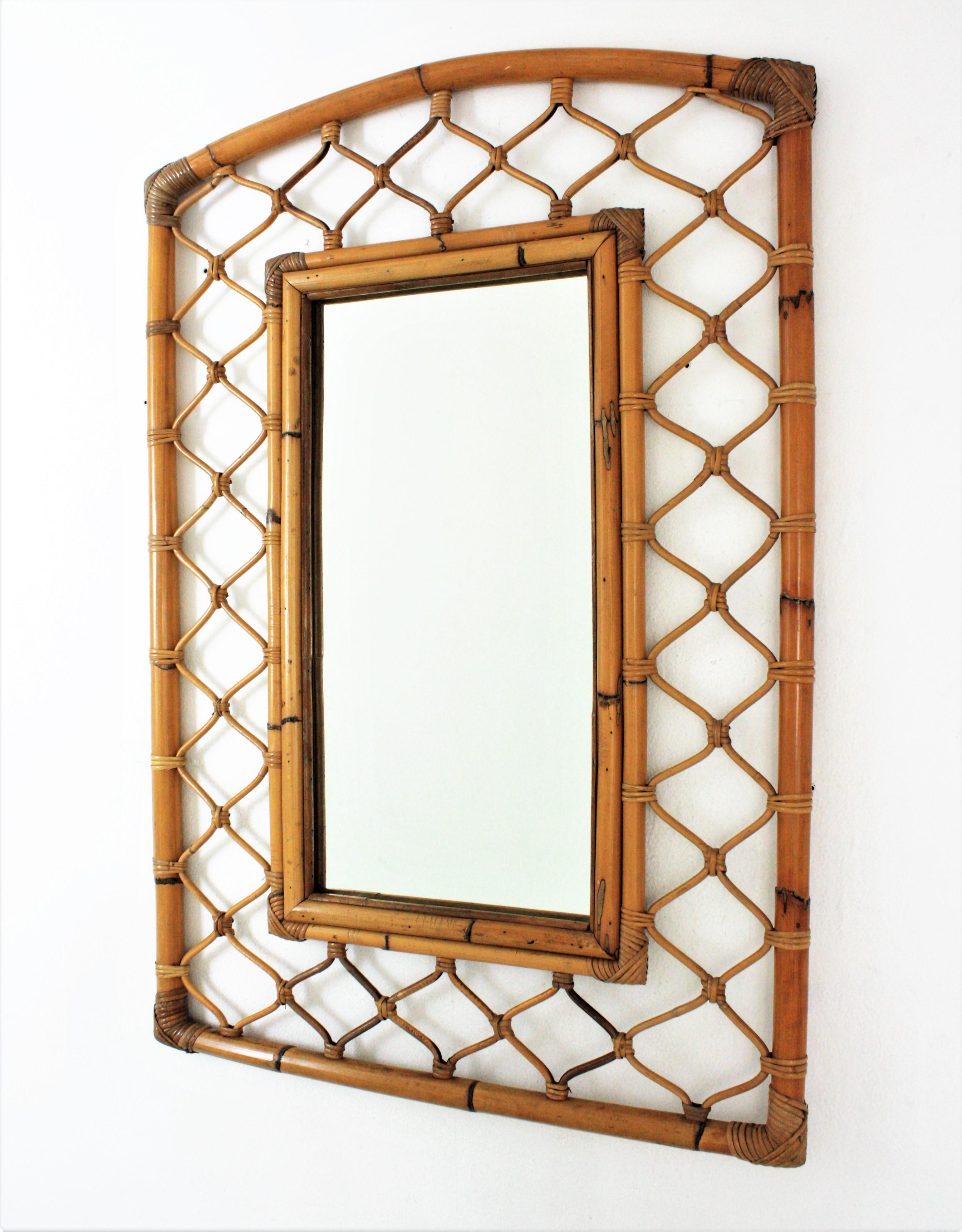 Rattan Bamboo Rectangular Large Mirror with Grid Frame, 1960s In Good Condition For Sale In Barcelona, ES