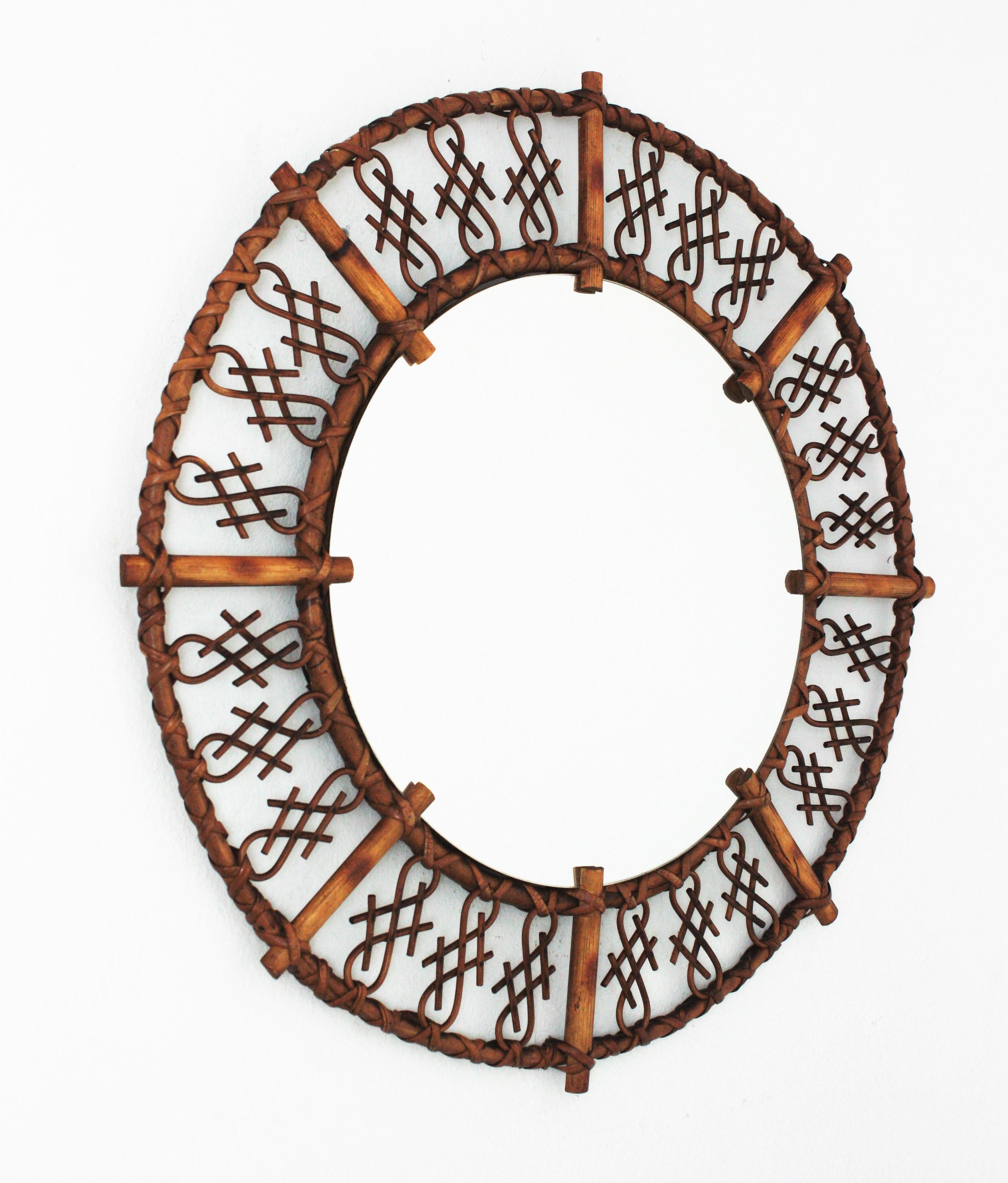 French Rattan Bamboo Round Mirror with Chinoiserie Accents, 1960s For Sale