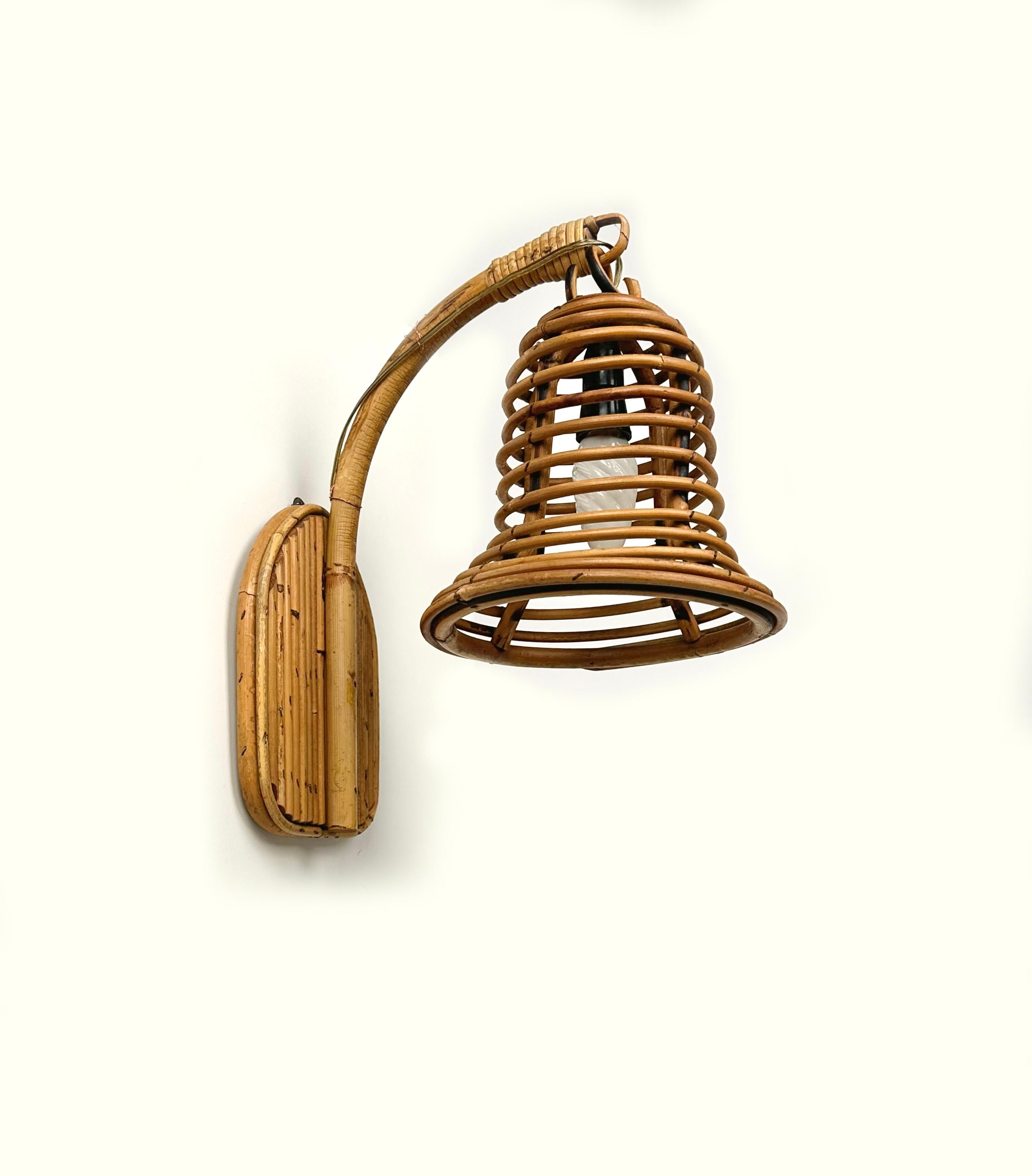 Rattan & Bamboo Sconce Wall Lamp Lantern Louis Sognot Style, Italy, 1960s For Sale 4