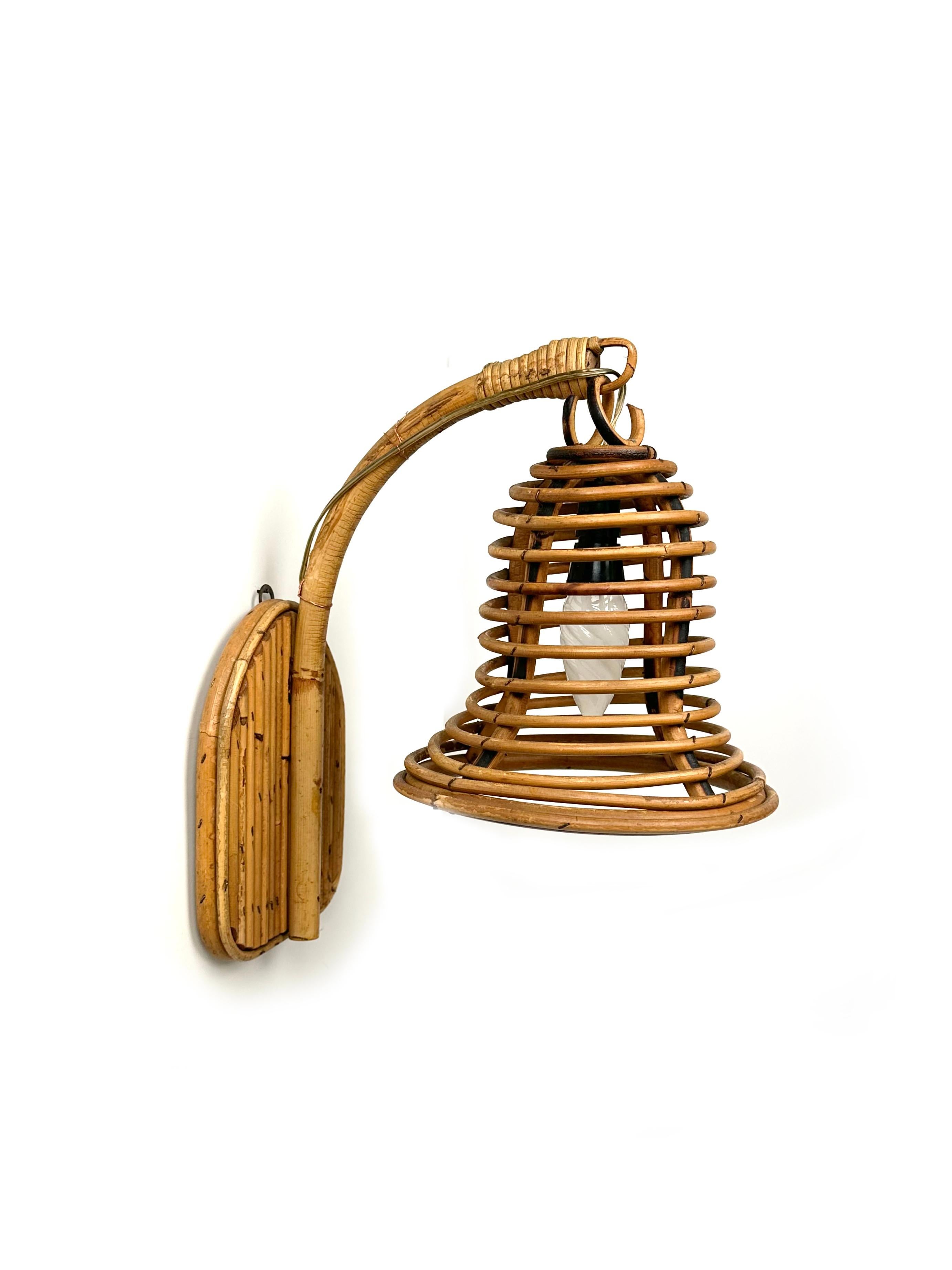 Mid-Century Modern Rattan & Bamboo Sconce Wall Lamp Lantern Louis Sognot Style, Italy, 1960s For Sale