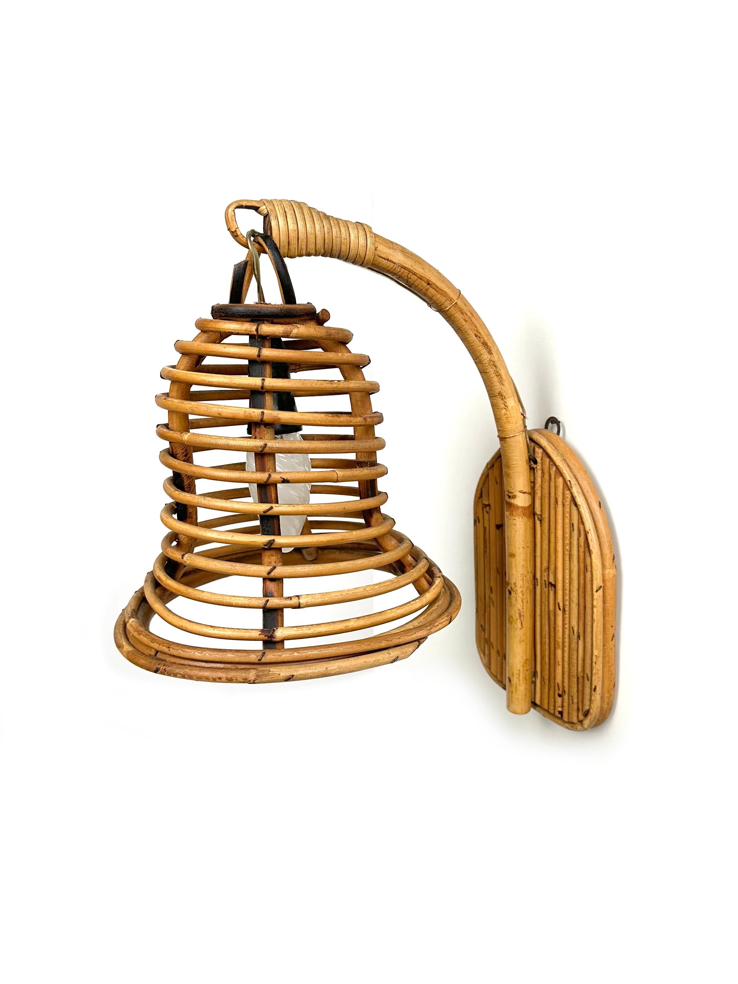 Rattan & Bamboo Sconce Wall Lamp Lantern Louis Sognot Style, Italy, 1960s For Sale 1