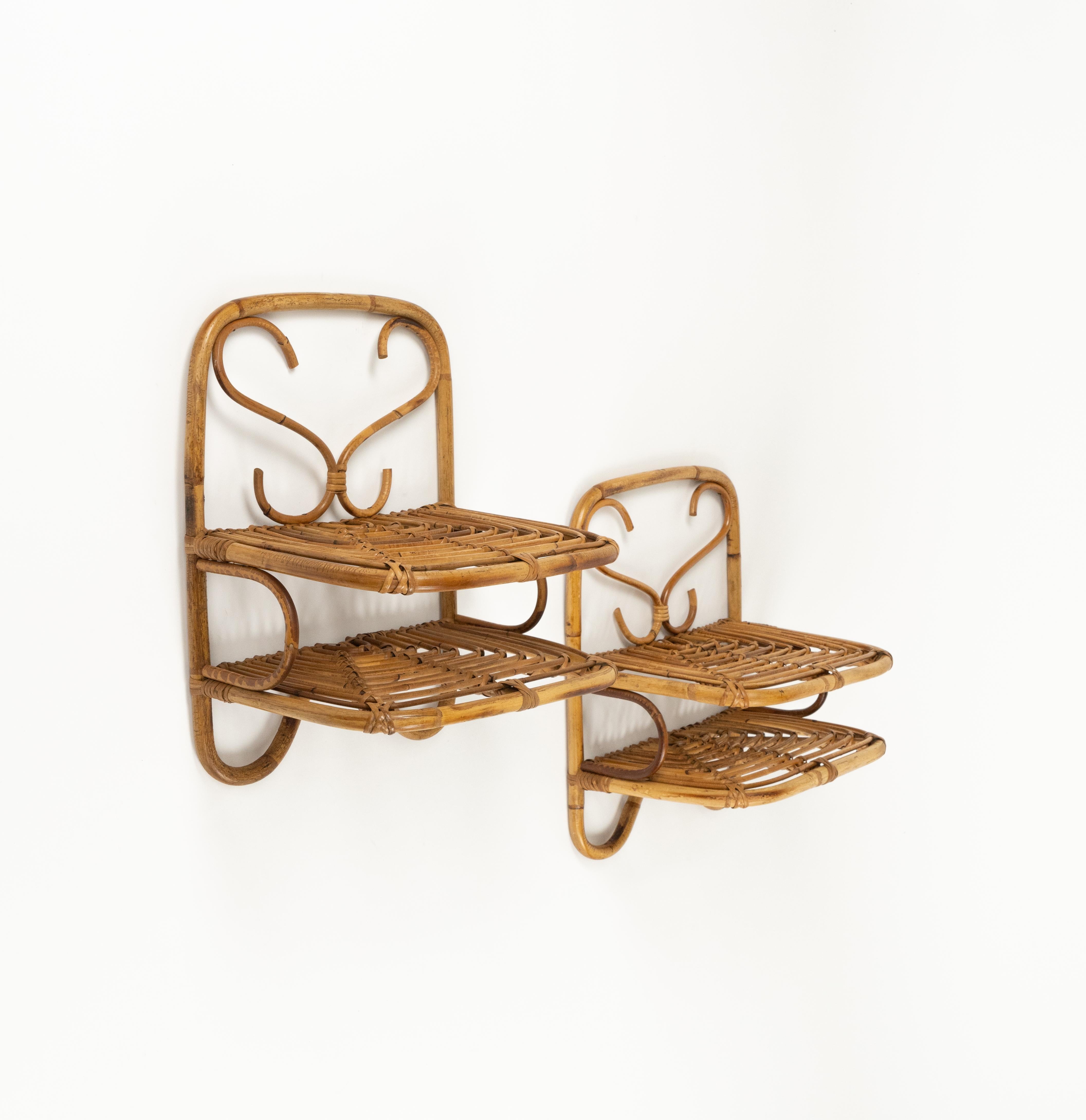 Rattan & Bamboo Wall Shelf or Hanging Side Table Franco Albini Style Italy 1960s In Good Condition For Sale In Rome, IT