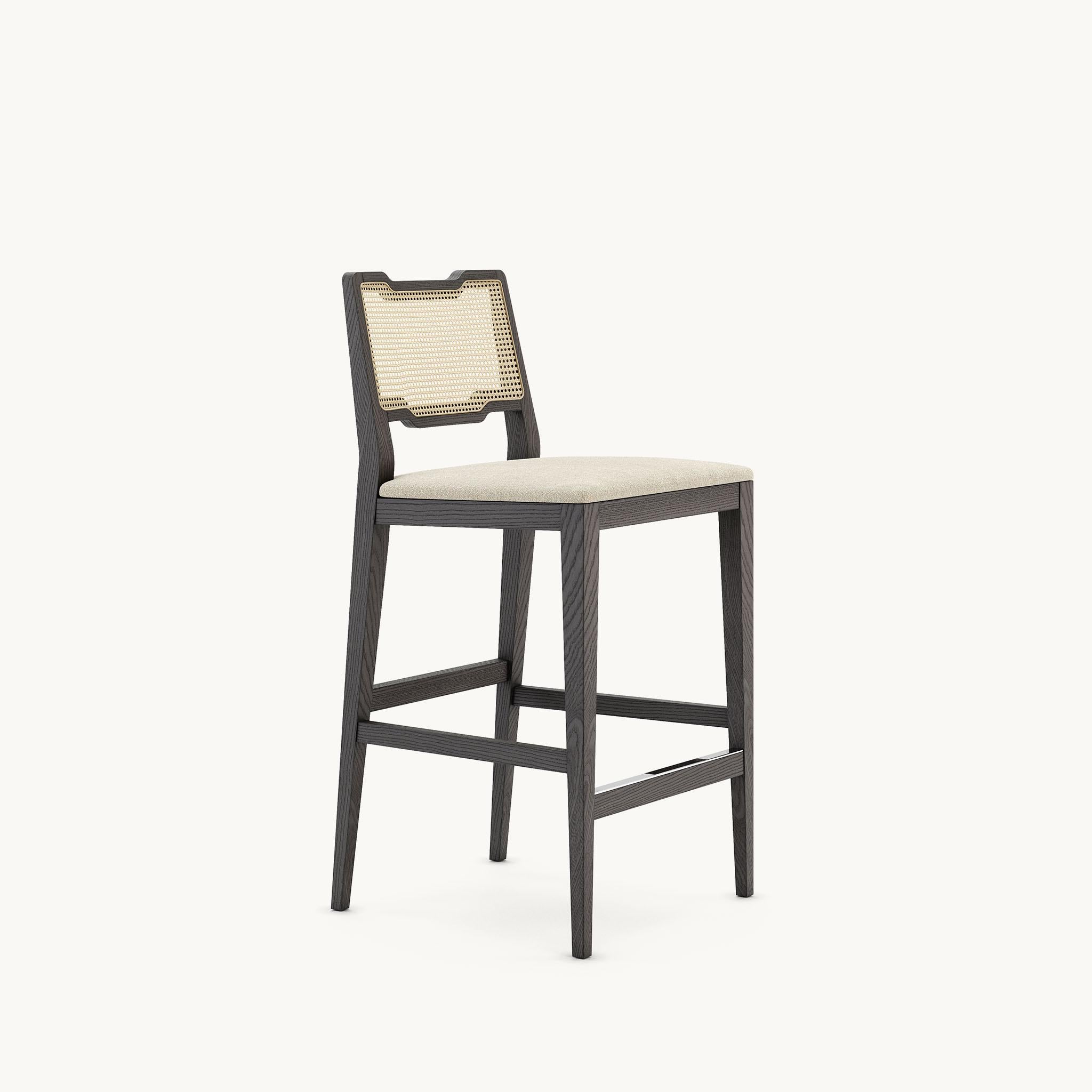 Tabouret de bar en rotin avec structure en frêne graphite et coussin d'assise en velours en vente 3