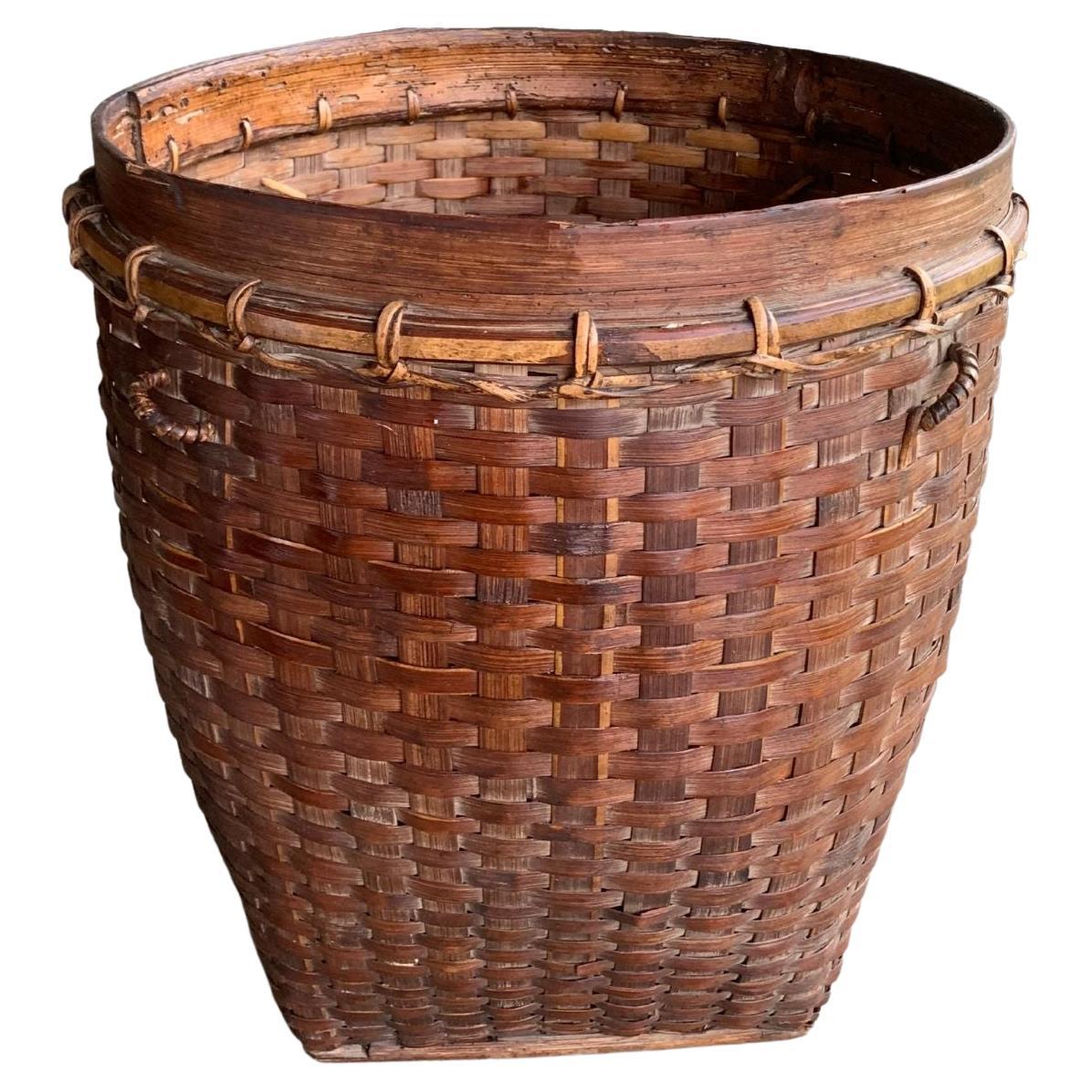 Rattan Basket Dayak Tribe Hand-Woven from Kalimantan, Borneo, Mid-20th Century For Sale