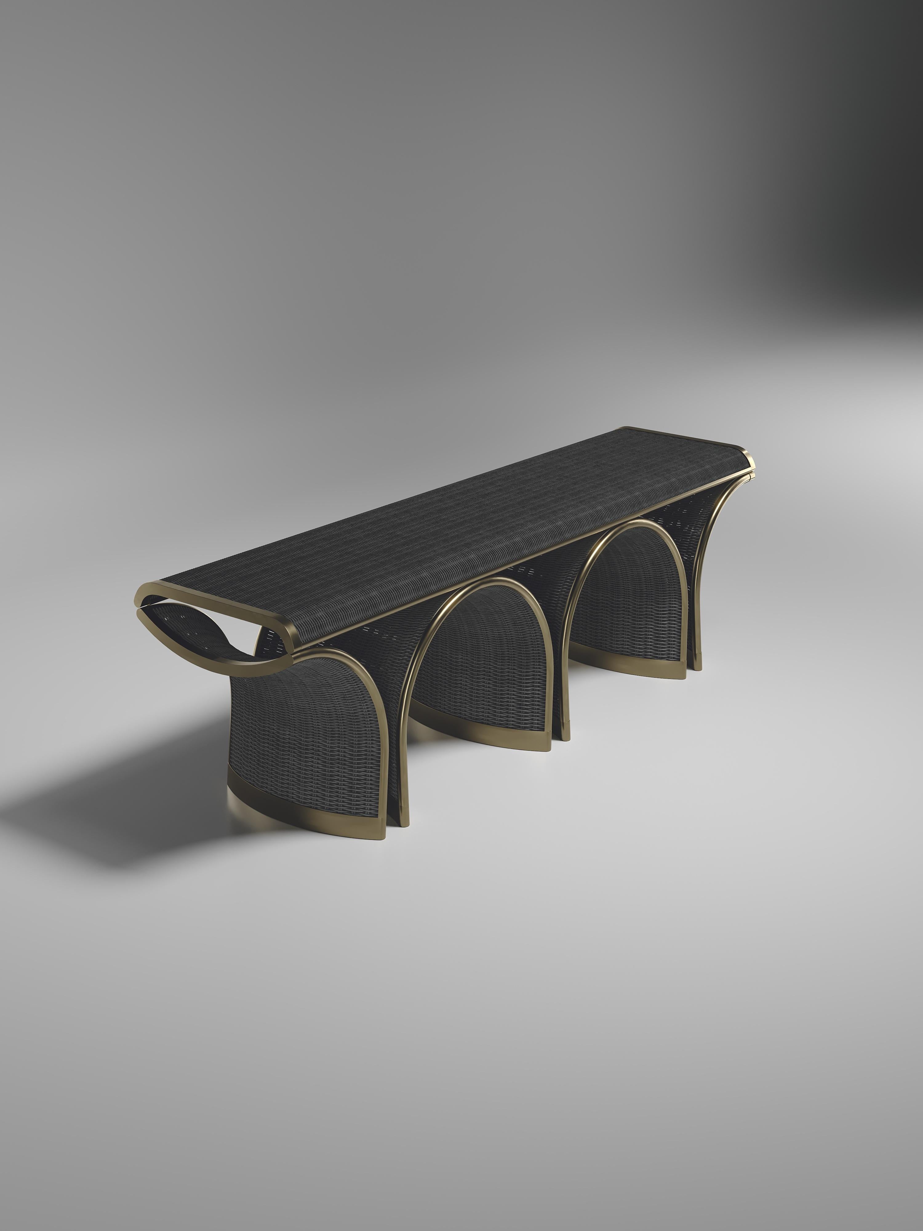 Fatto a mano Panchina in rattan con intarsio in ottone patinato bronzo di R & Y Augousti in vendita