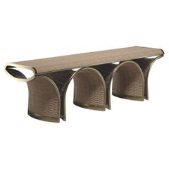 Banc en rotin avec incrustation en laiton patiné bronze par R&Y Augousti
