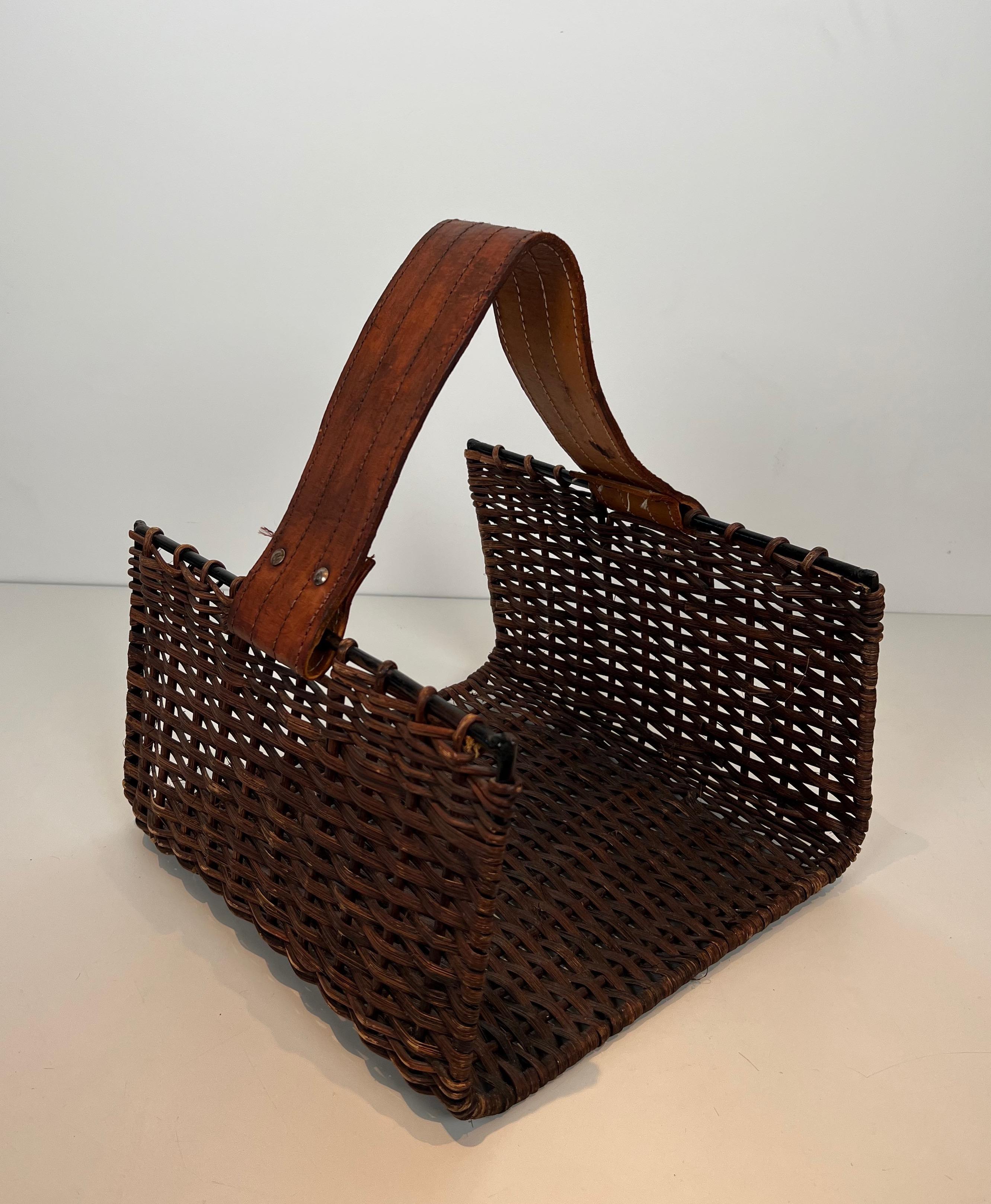 Rattan, Black Lacquered Metal and Leather Logs Holder. French. Circa 1970 For Sale 15