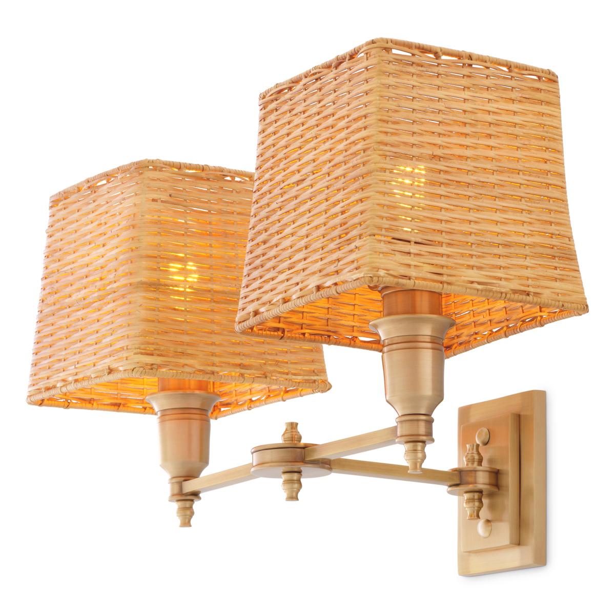 Double Wall Lamp Rattan Brass with structure in
stainless steel in vintage brass finish. With 2 rattan
shades included. 2 bulbs, lamp holder type E14, max
40 watts. Bulb not included.