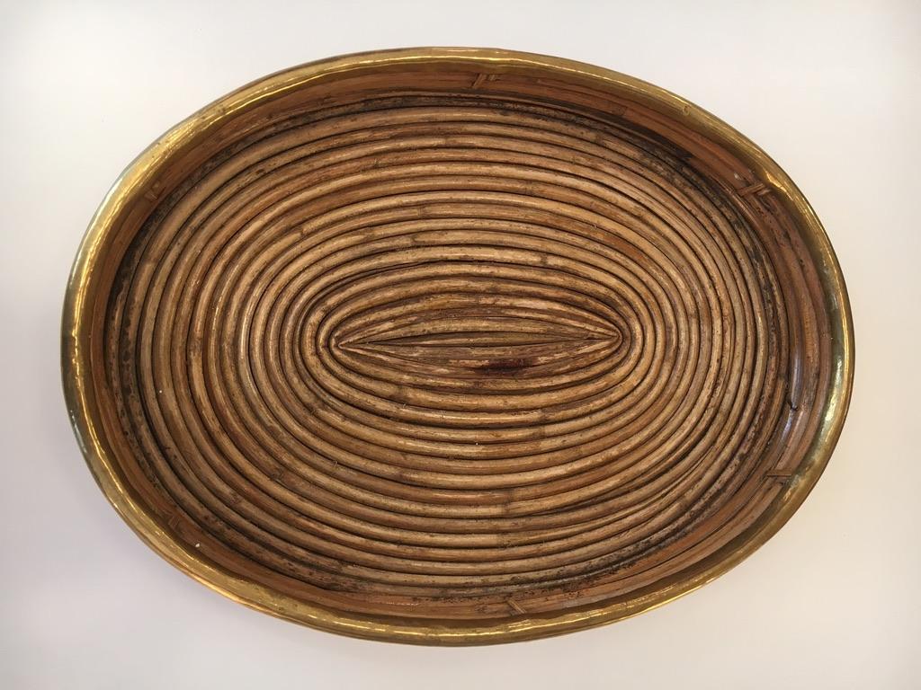Set of 2 rattan and brass trays
- big oval tray: W 46 x D 34 x H 6.5 cm
- small bottle coaster: D 13.5 x H 6 cm
Good vintage condition
The brass can be cleaned and become like new.
 