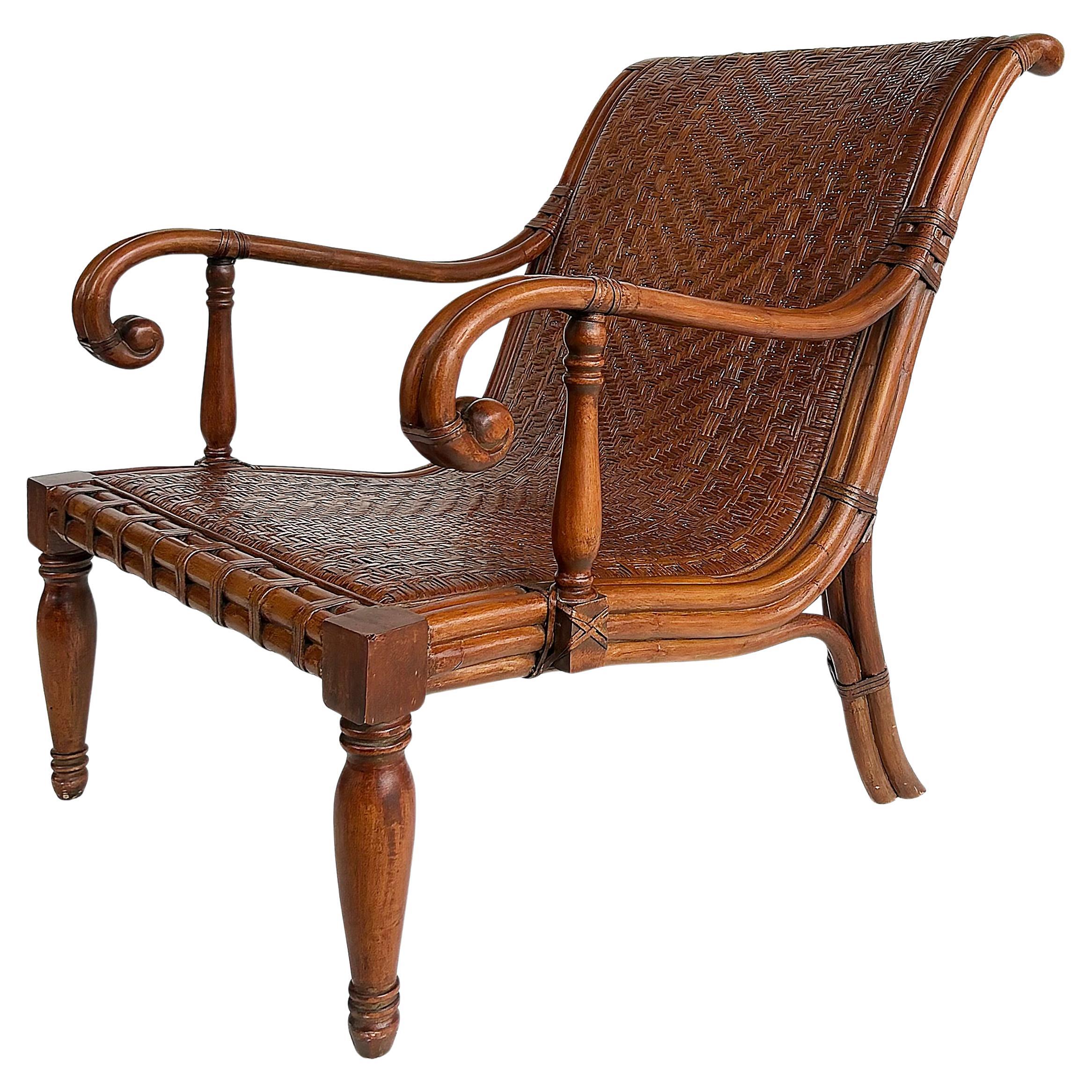 Rattan British Colonial Stil Plantage Pflanzer Stuhl, gewebt Sitz im Angebot