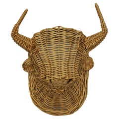 Testa di toro in rattan