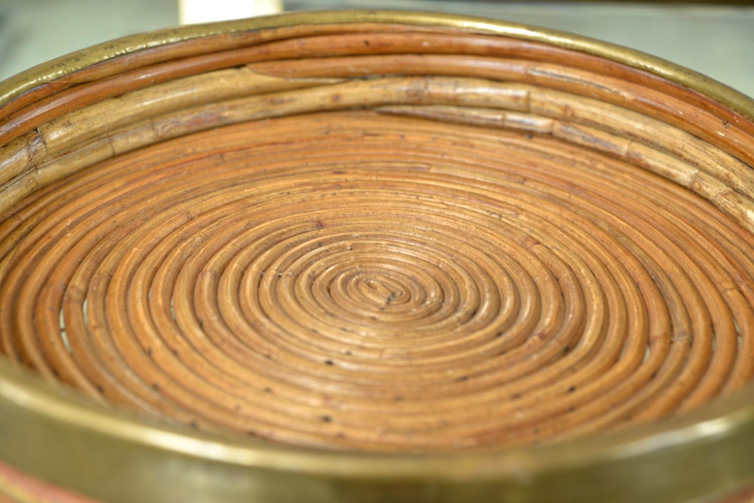 20th Century 1970s Rattan Cane Brass Tray Basket Centrepiece By Vivai del Sud Italy For Sale