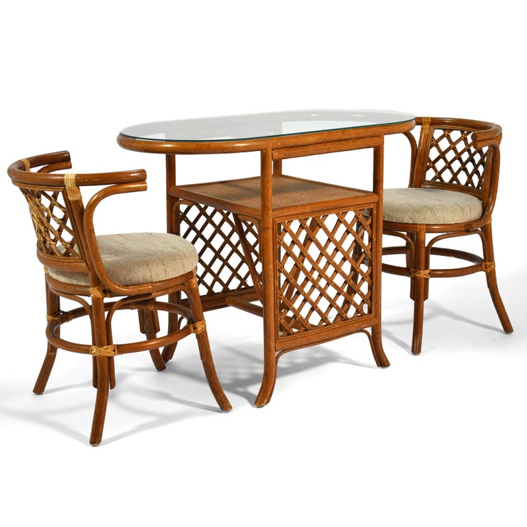 Rattan & Cane Game Table and Chair Set In Good Condition For Sale In Highland, IN