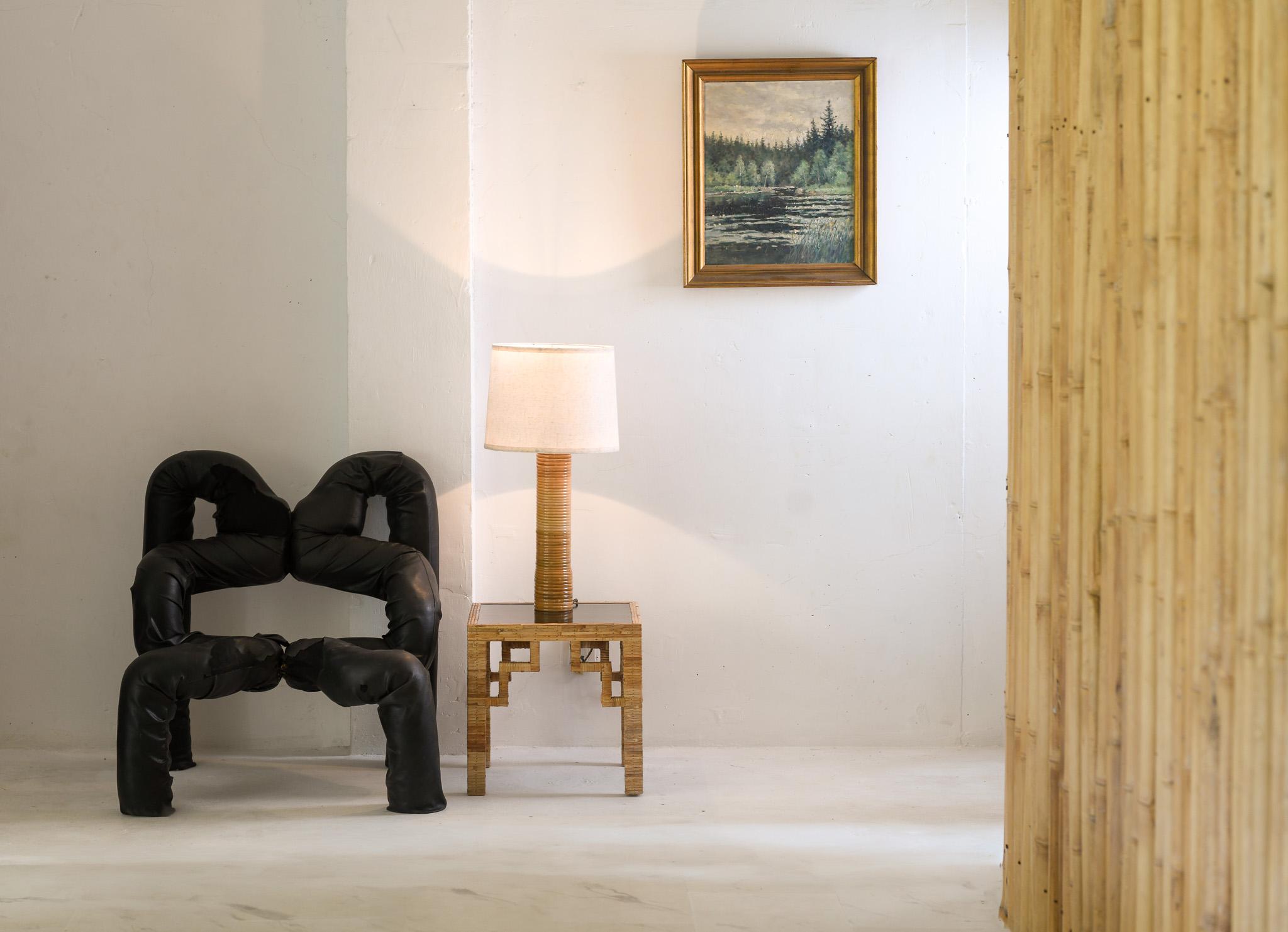 Philippine Rattan Cane Wrap Table Lamp For Sale