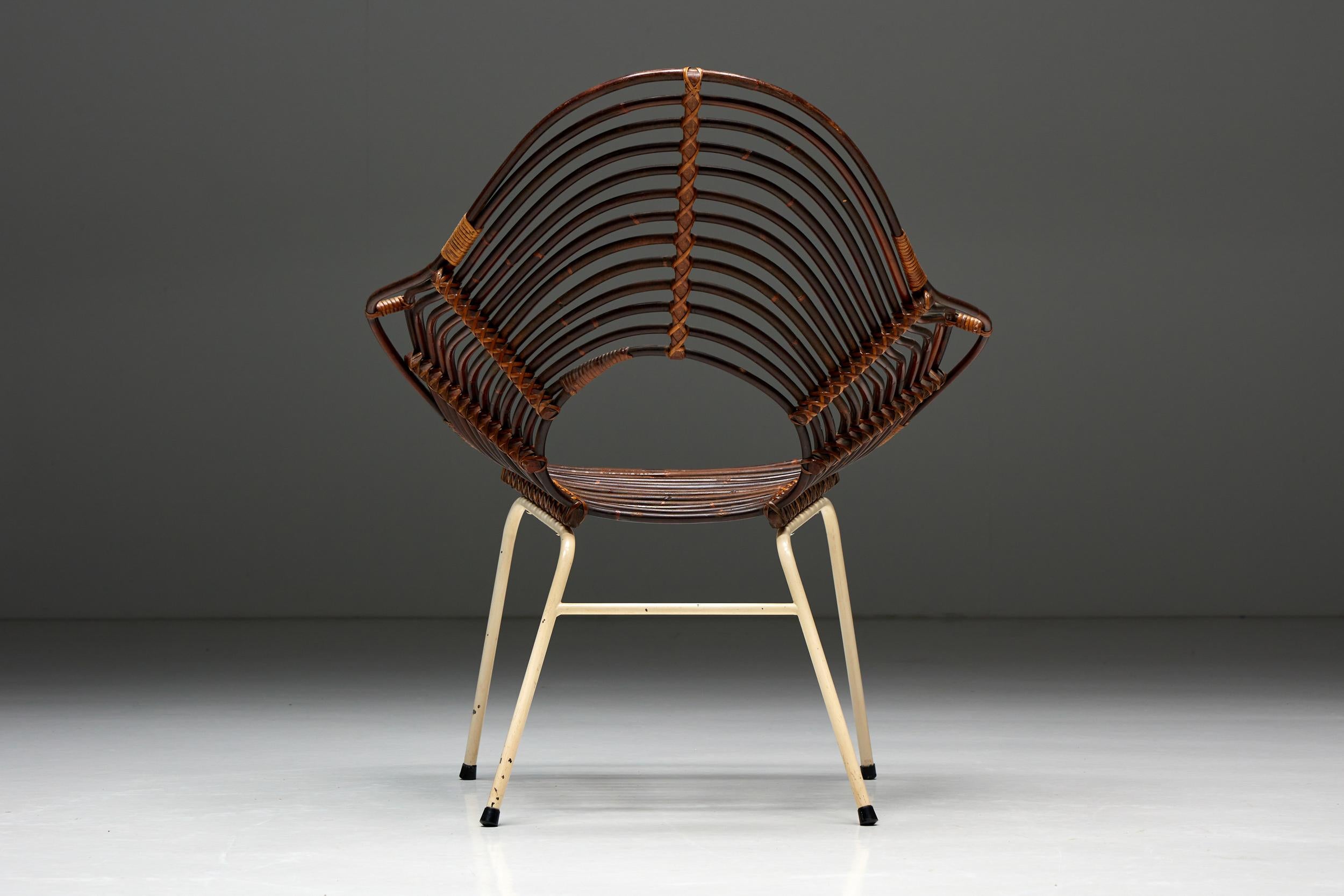 Chaise en rotin par H. Broekhuizen pour Rohé Noordwolde, Pays-Bas, années 1960 en vente 2