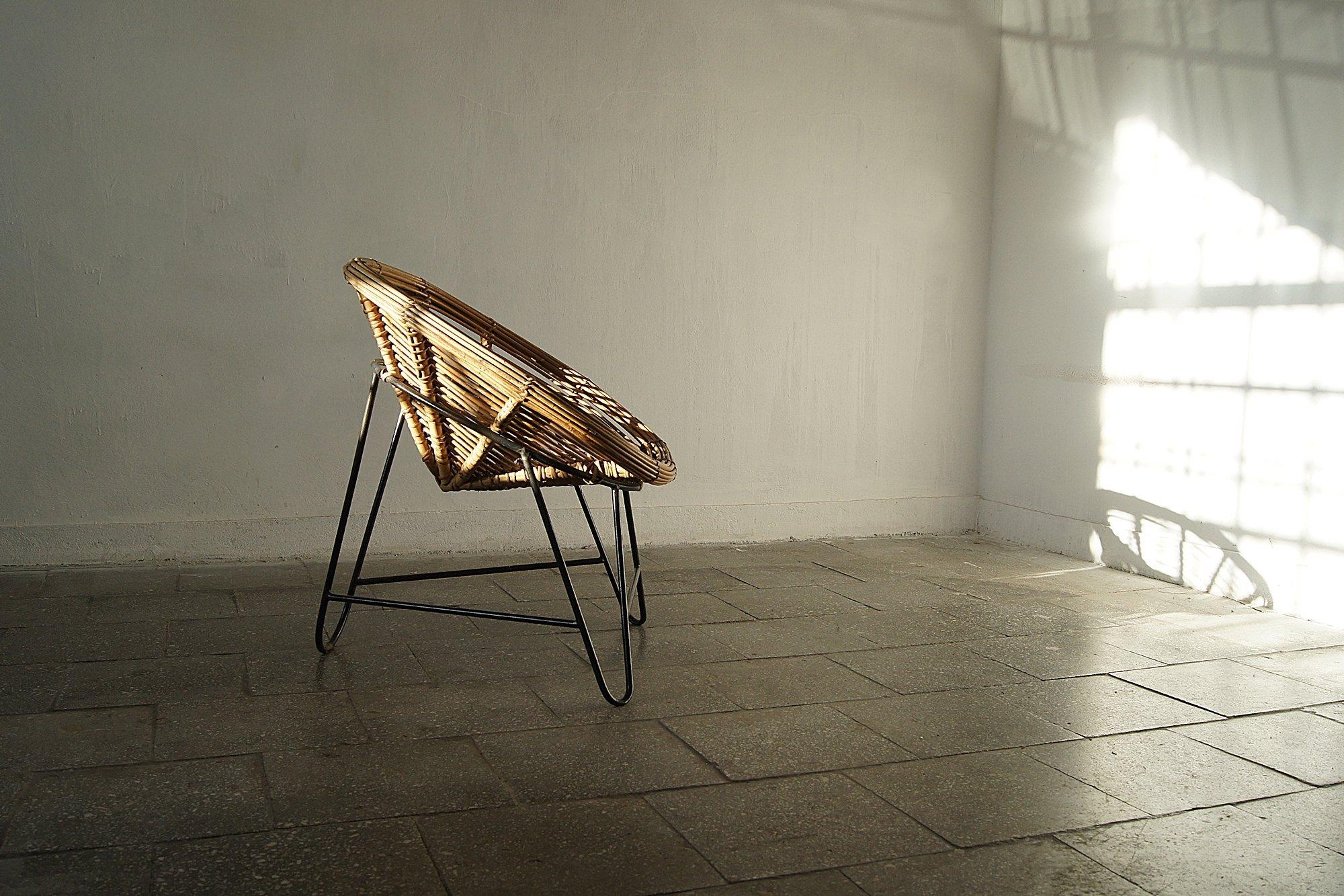 Silla de ratán  Italia con estilo Roberto Mango años 50. mediados del siglo XX en venta
