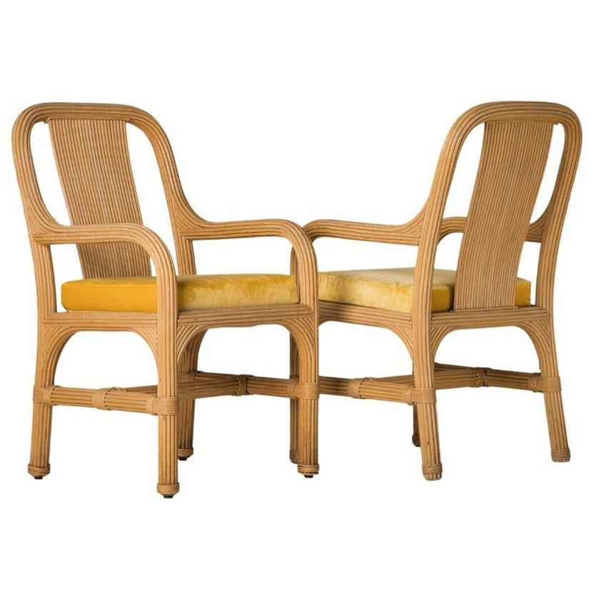 Sillas de ratán con cojines de terciopelo dorado fresco Att. Vivai del Sud, Italia, década de 1970 en venta