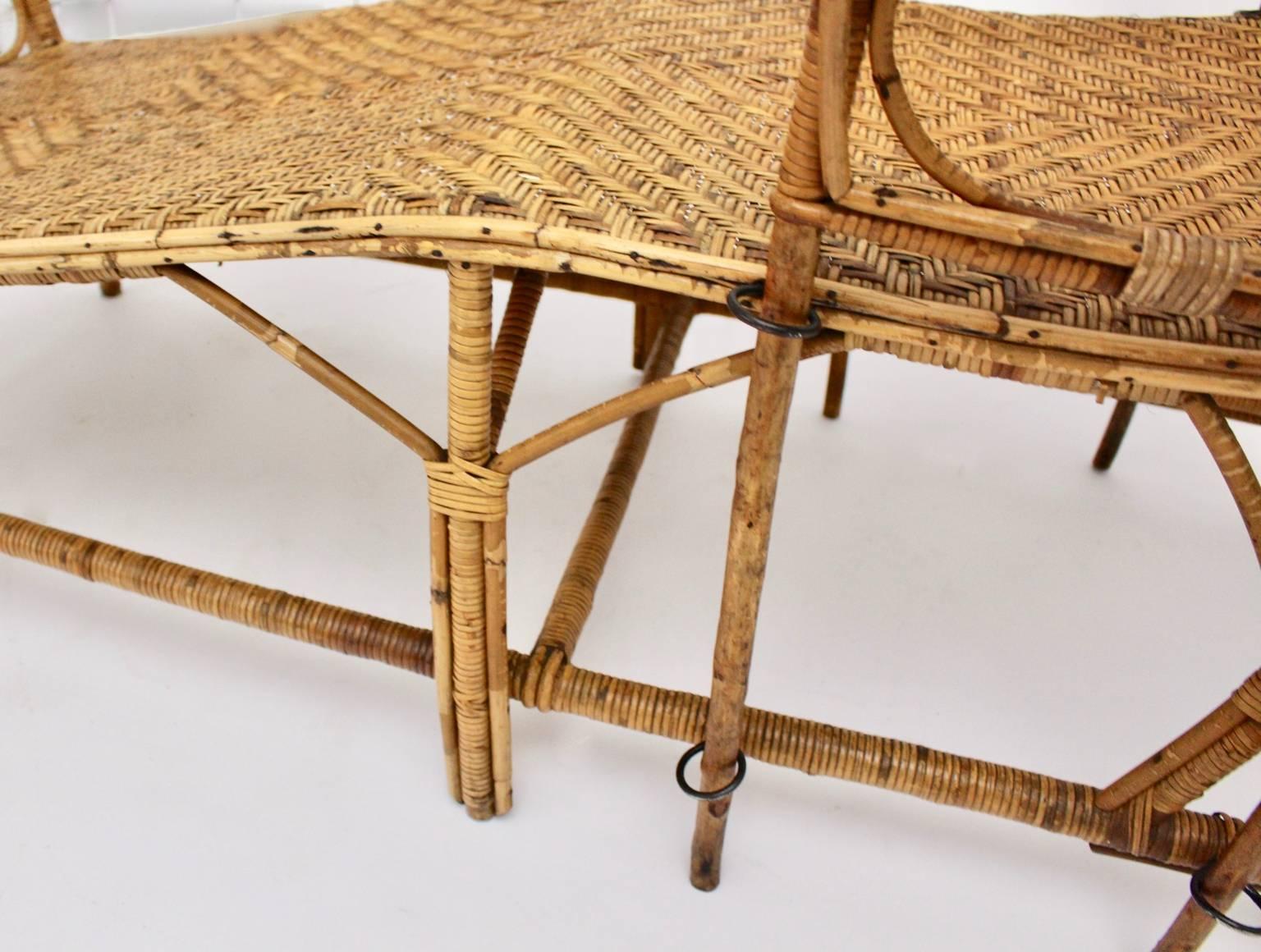 Rattan Art Deco Vintage Chaise Longue by Perret & Vibert Attributed France 1920s For Sale 5
