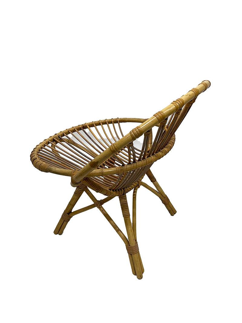 Rattan children's chair with bookshelf, 1960s For Sale 2