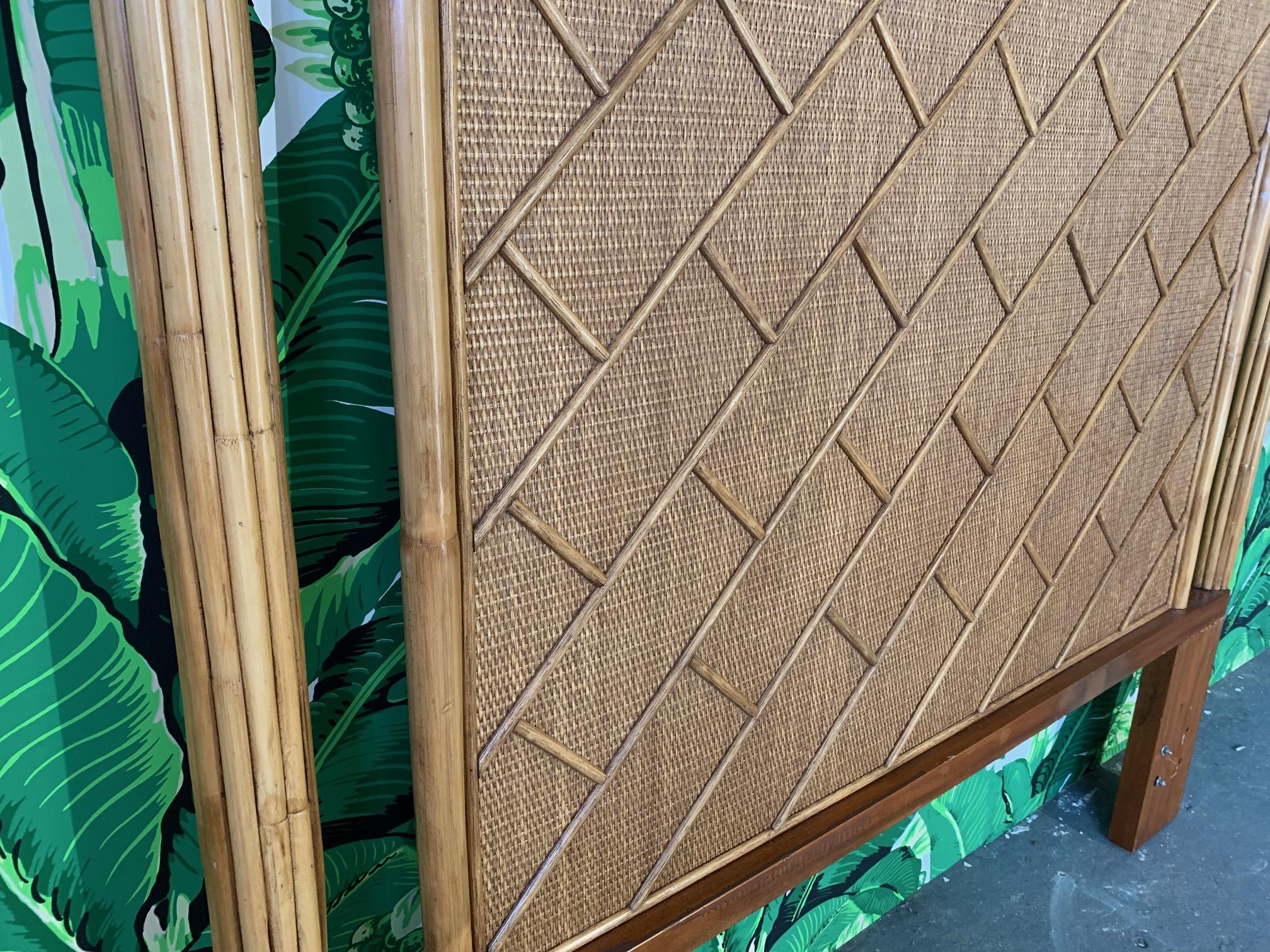 Rattan Chinoiserie Queen Size Headboard In Good Condition In Jacksonville, FL