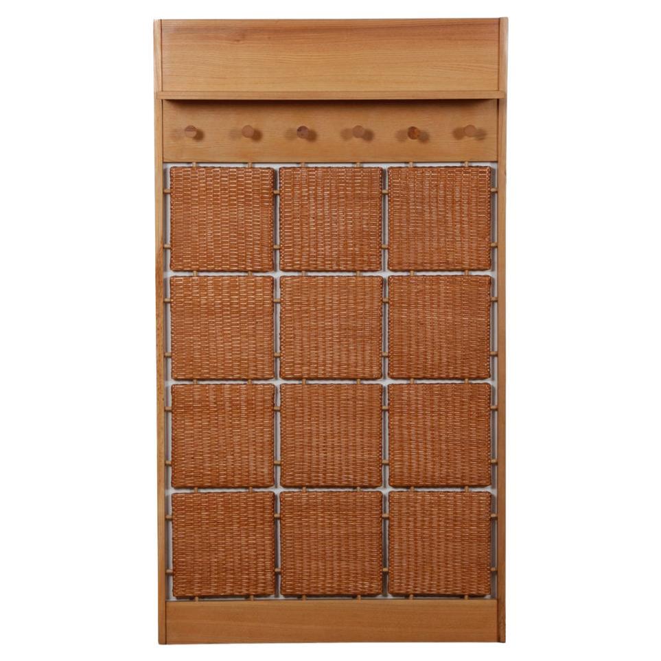 Rattan coat rack published by Uluv in the 1960s For Sale