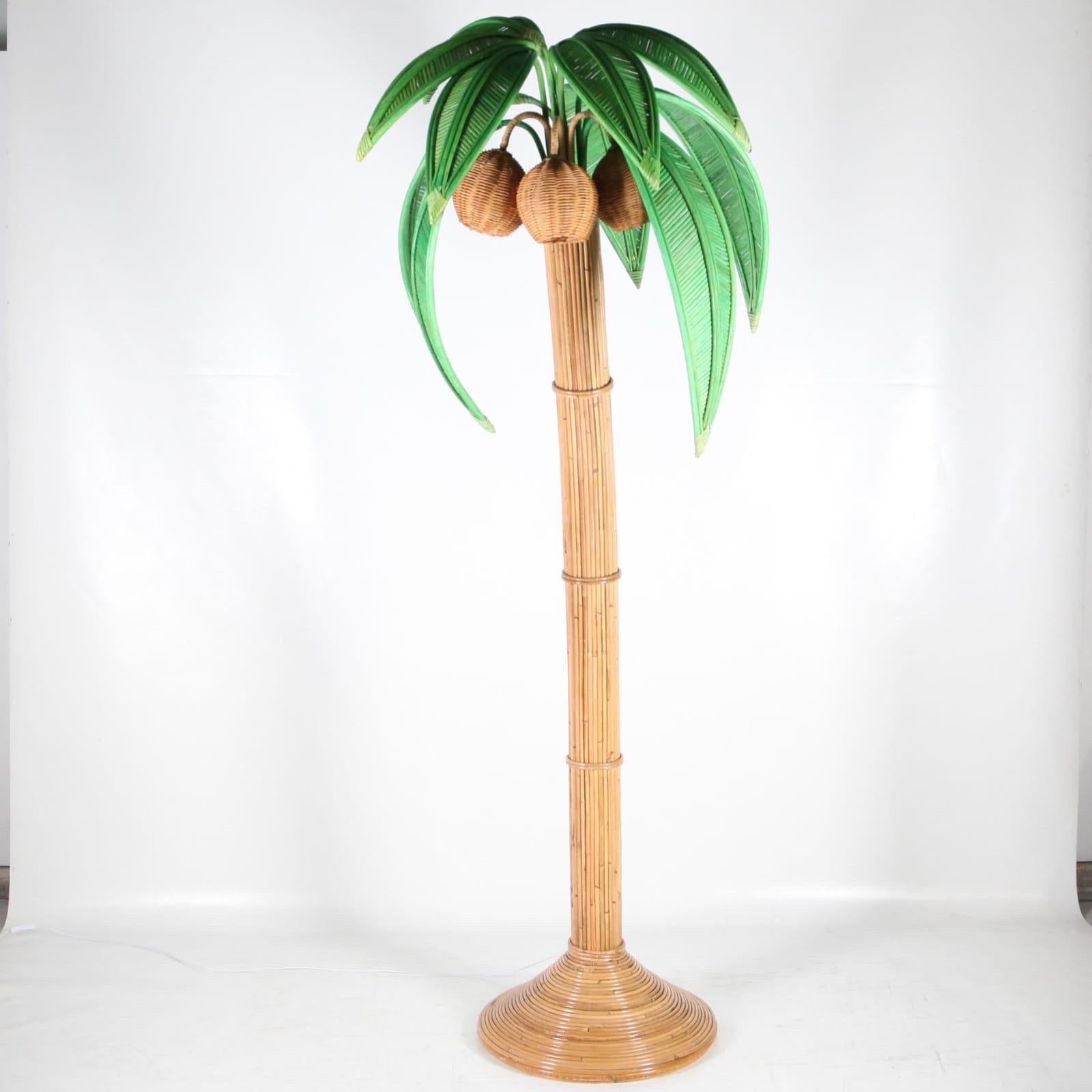 Rattan « coconut tree/palm tree » floor lamp For Sale 2