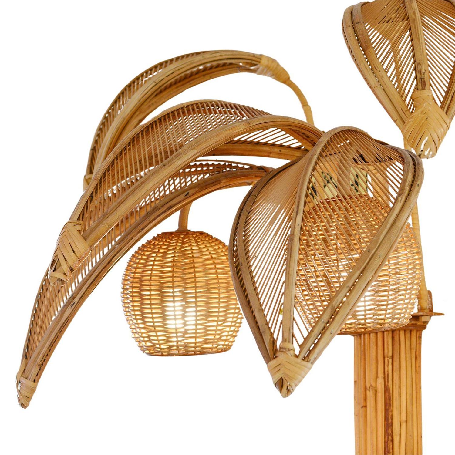 Rattan Coconut Wall Lamp In New Condition For Sale In Paris, FR