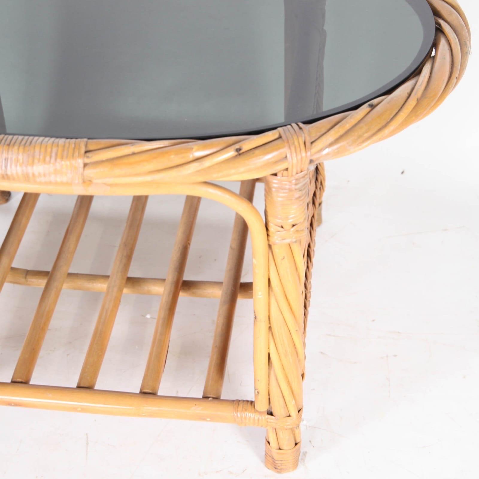 Table basse en rotin Bon état - En vente à Isle Sur Sorgue, FR