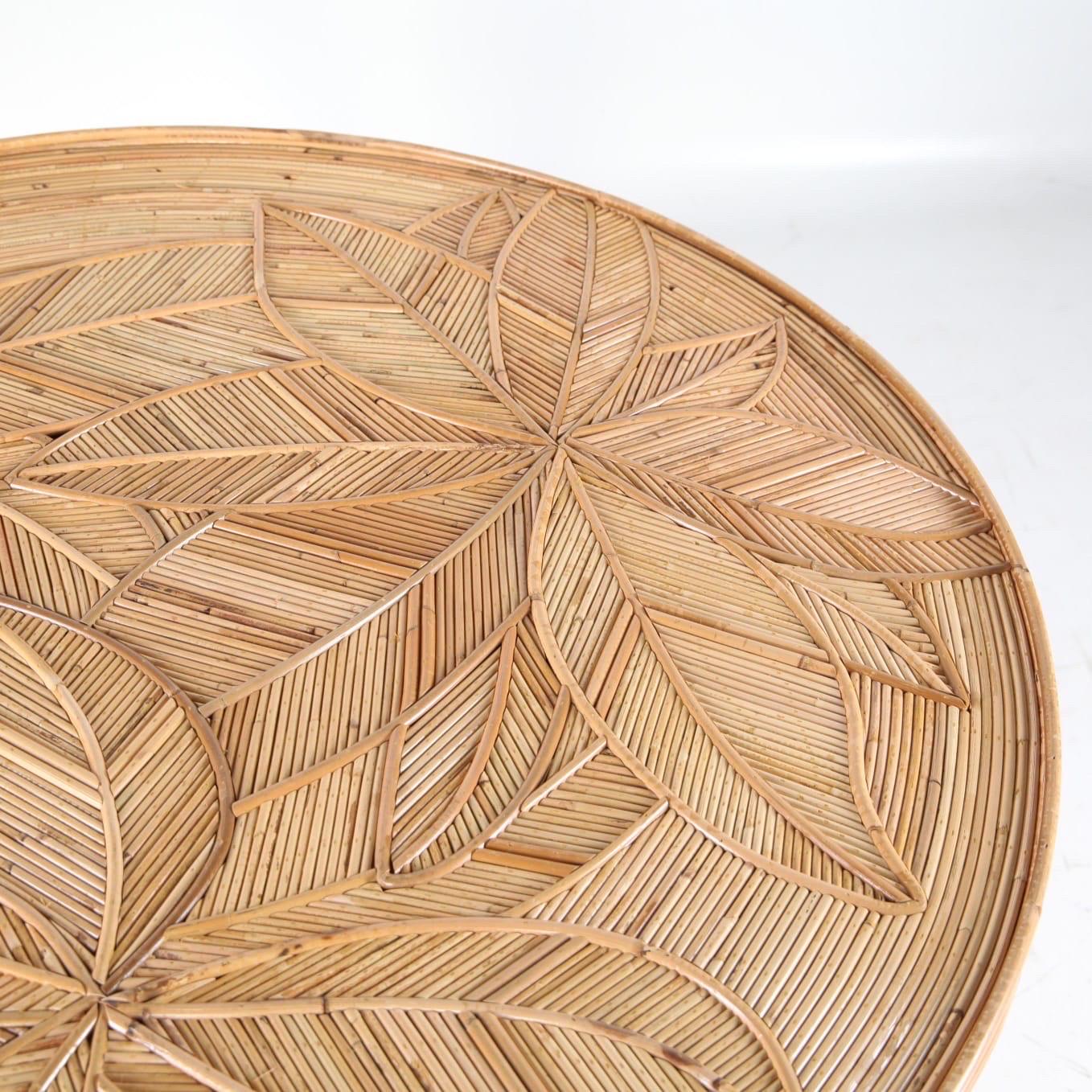 Rattan coffee table For Sale 4