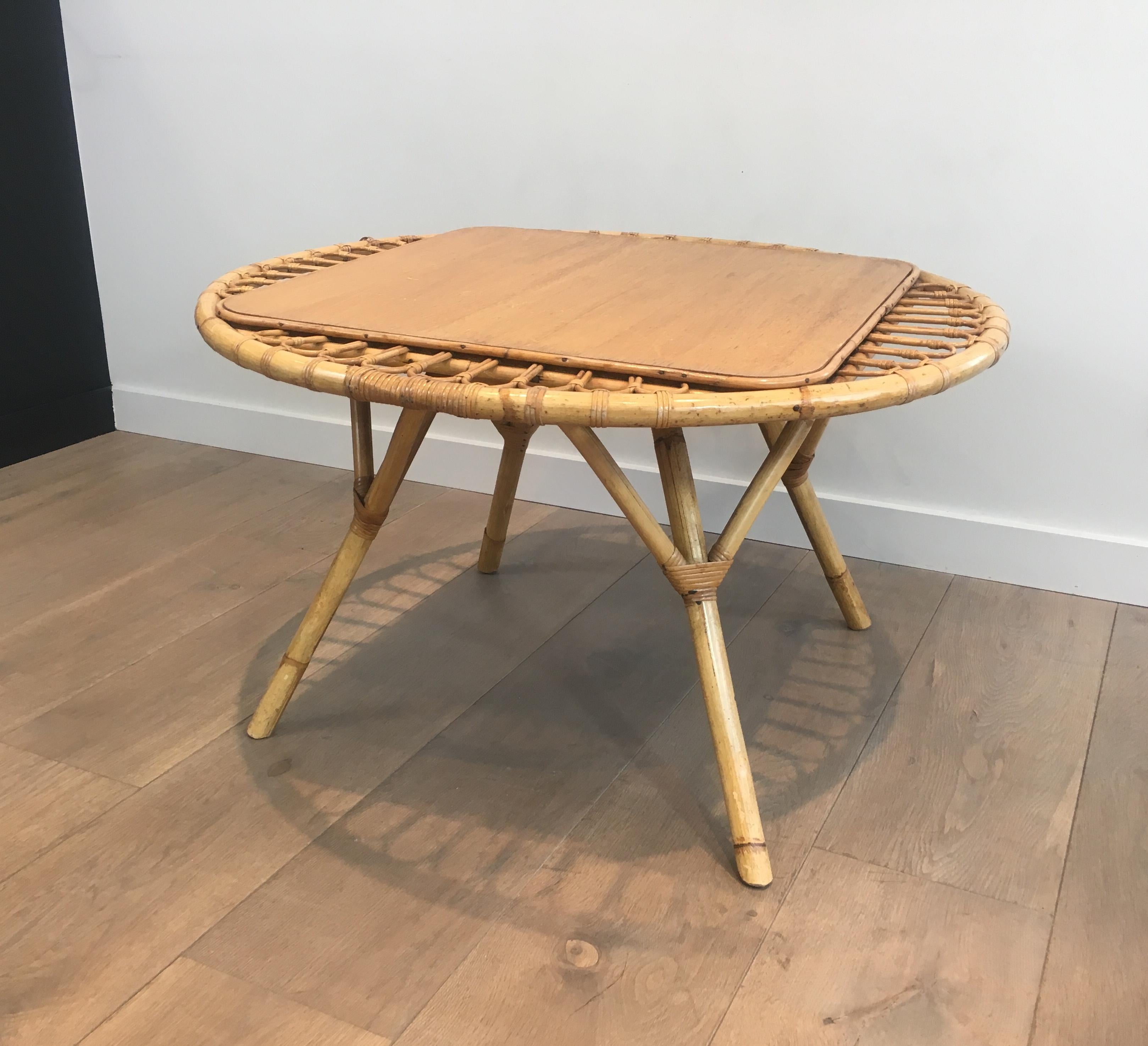Rattan Trampoline Coffee Table. French Work. Circa 1950 In Good Condition For Sale In Marcq-en-Barœul, Hauts-de-France