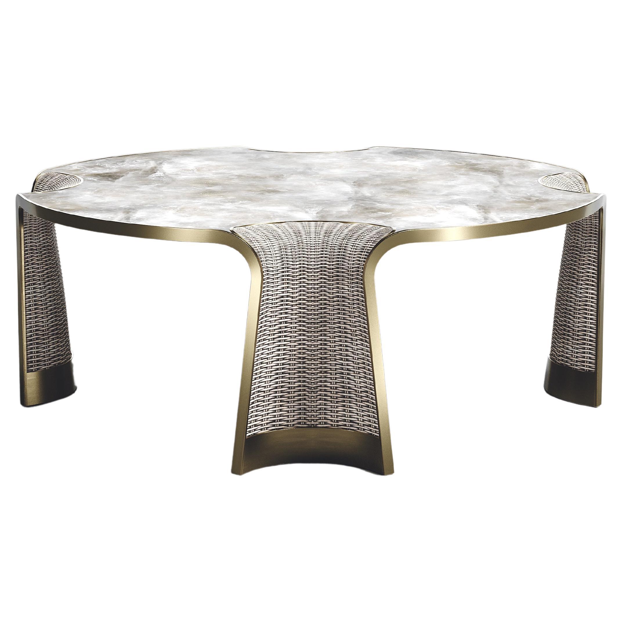 Table basse en rotin avec incrustation de quartz et de bronze-patina par R&Y Augousti